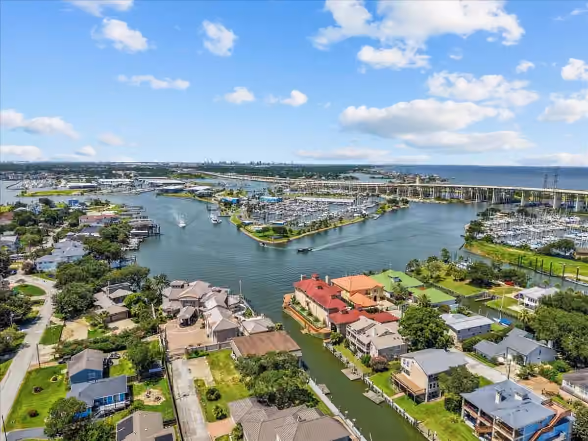 Photo 5 of 23 Harbor Lane, Kemah, TX