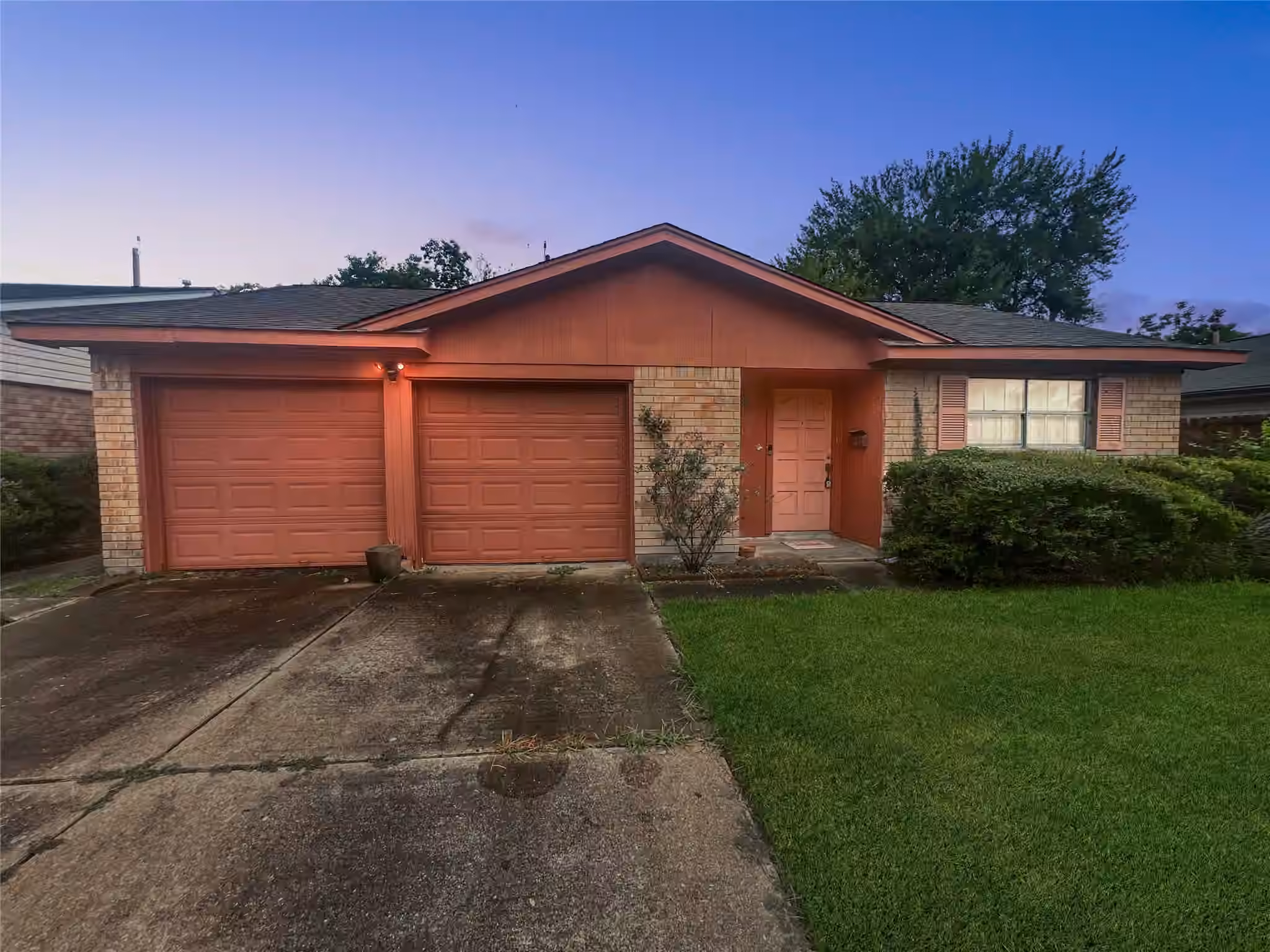 Photo of 5410 Bungalow Lane, Houston, TX 77048