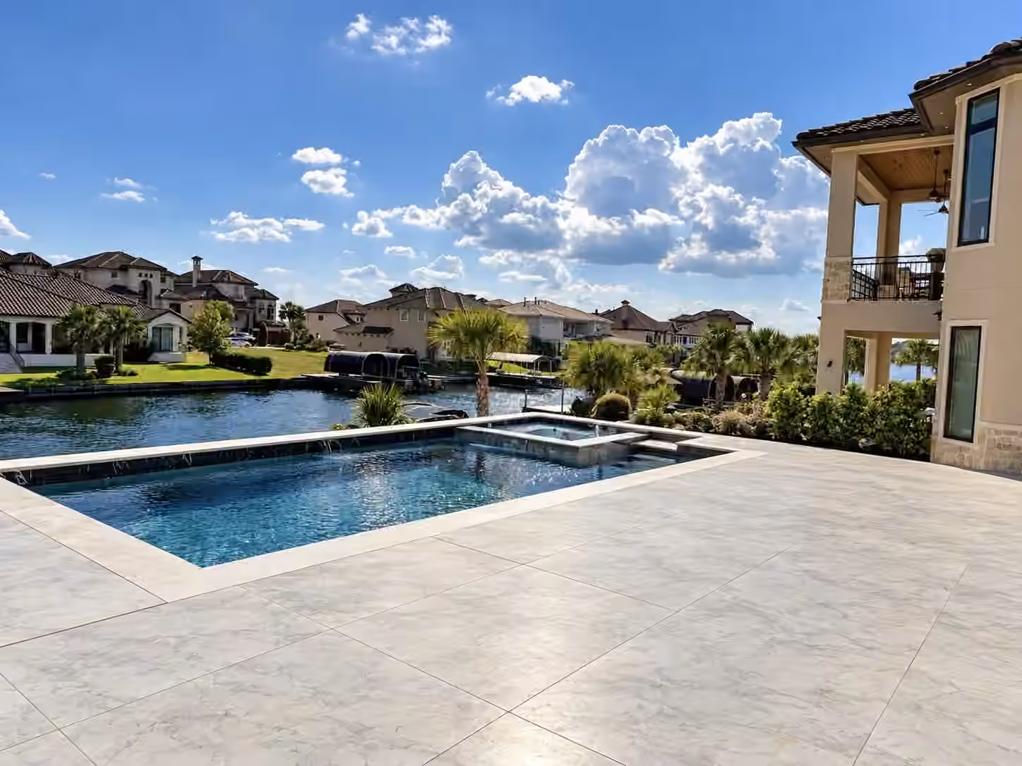 Photo 5 of 12337 Bella Vita Drive, Conroe, TX