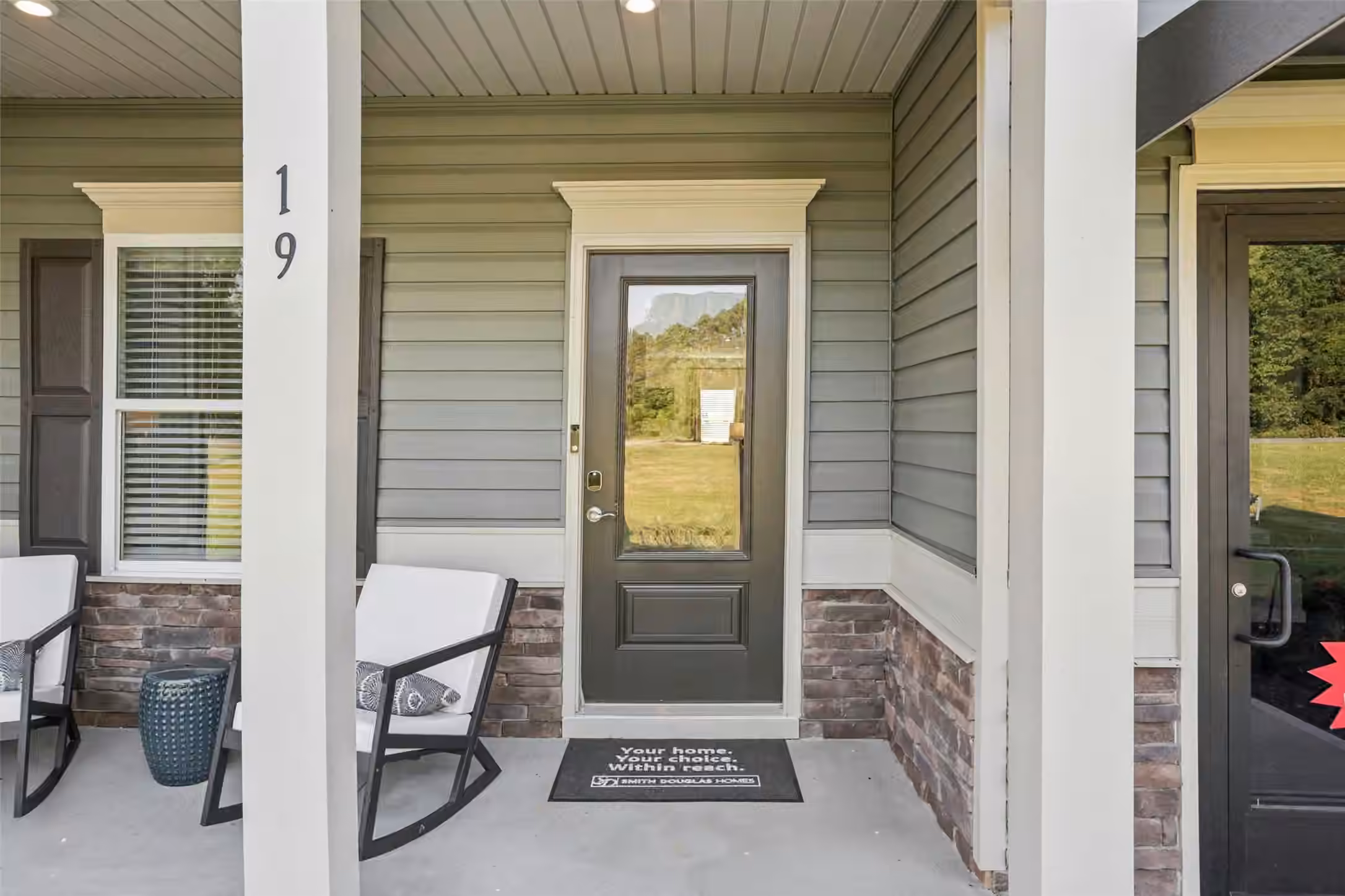 Photo 2 of 3419 Queen Palm Drive, Manvel, TX