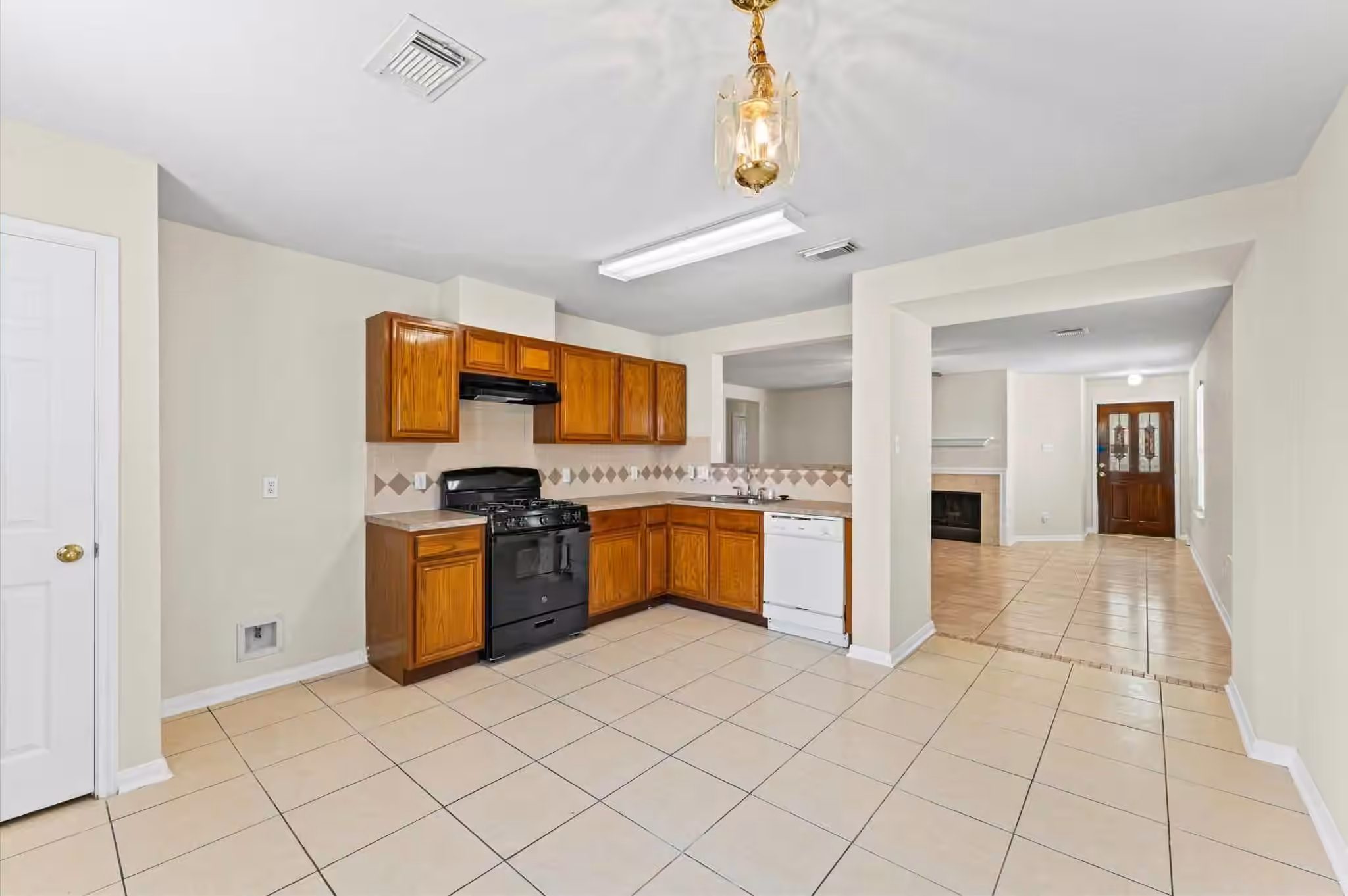 Photo 7 of 9231 Grove Haven Drive, Houston, TX