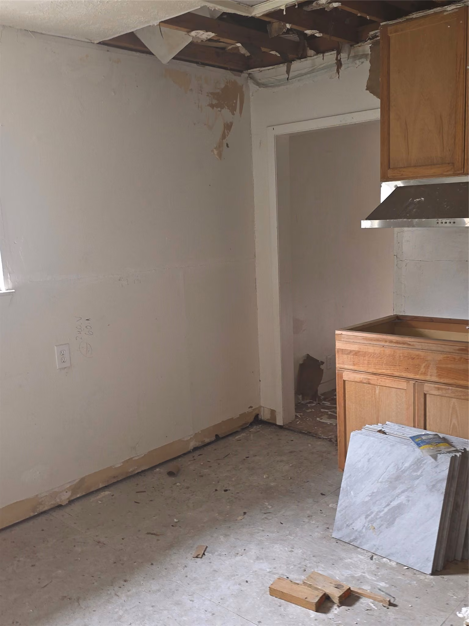 Photo 3 of 5213 Lindsay Street, Houston, TX