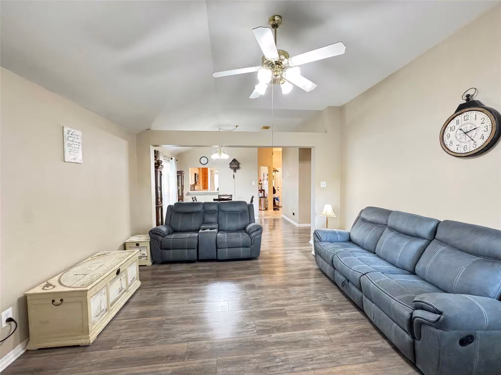 Photo 6 of 5427 Chase Wood Drive, Bacliff, TX