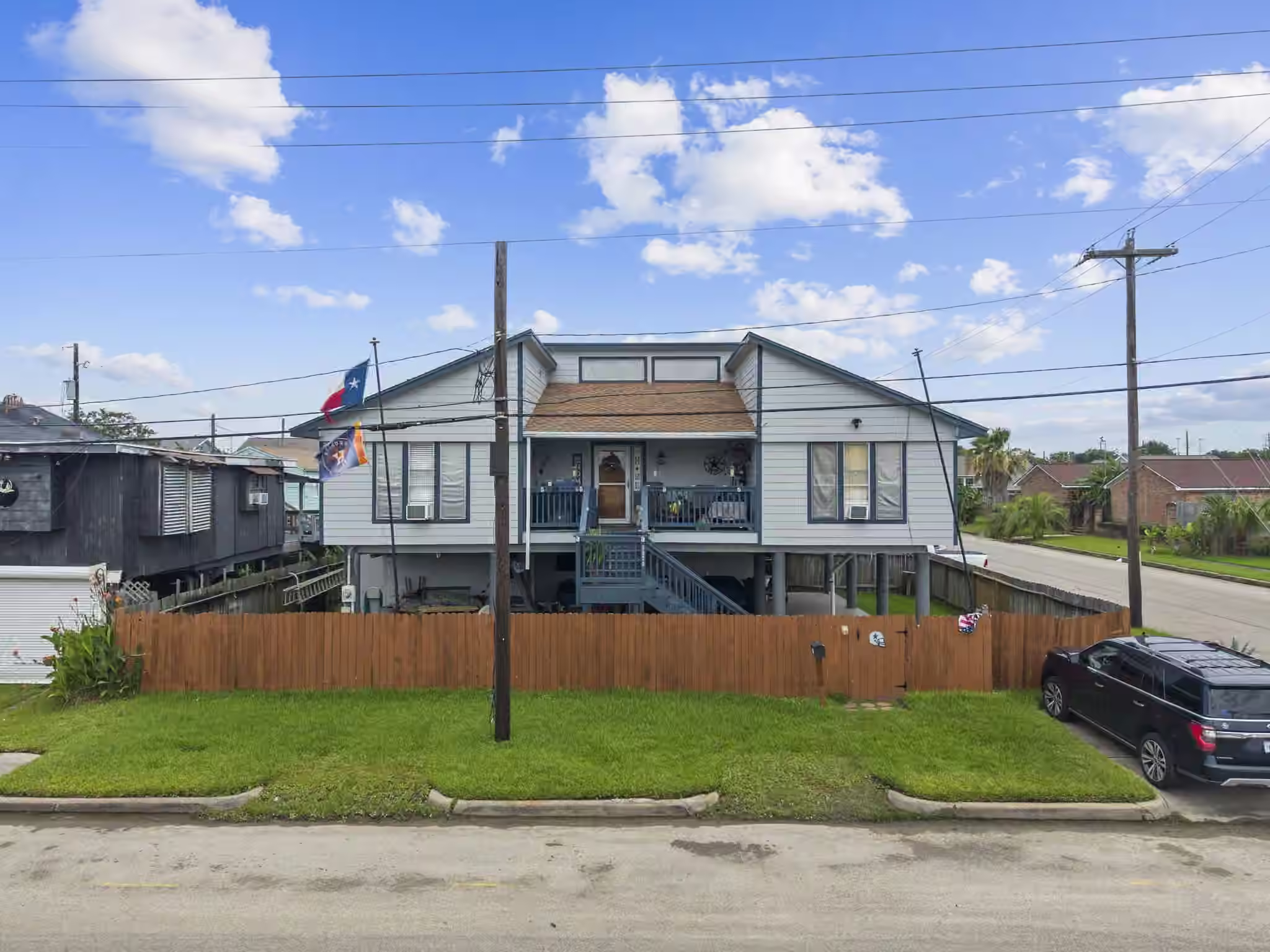 Photo of 2222 57th Street, Galveston, TX 77551