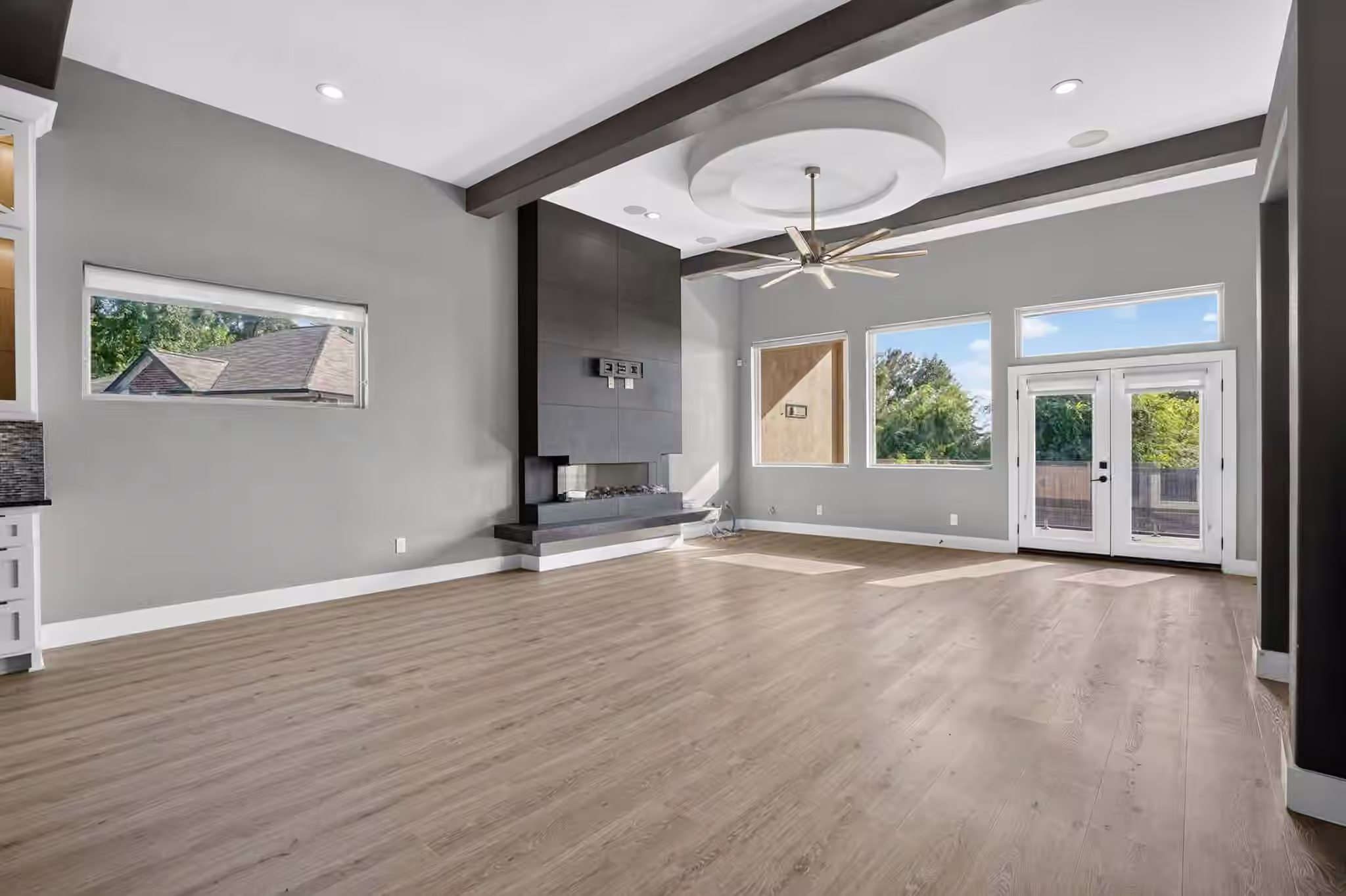 Photo 3 of 14951 Pollux Drive, Willis, TX