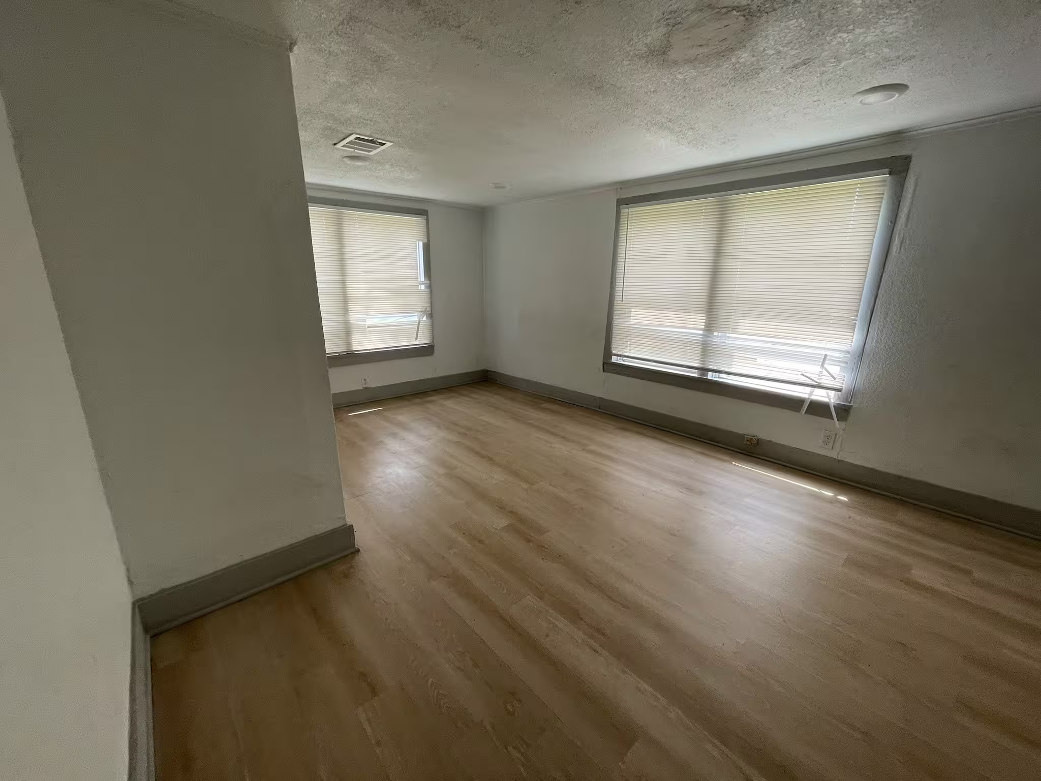 Photo 6 of 3020 Avenue D, Bay City, TX