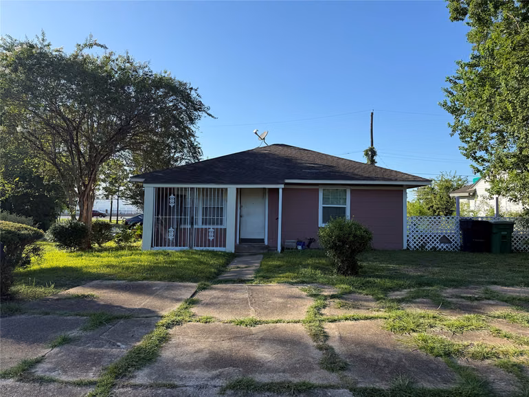 Photo 4 of 5501 Malmedy Road, Houston, TX