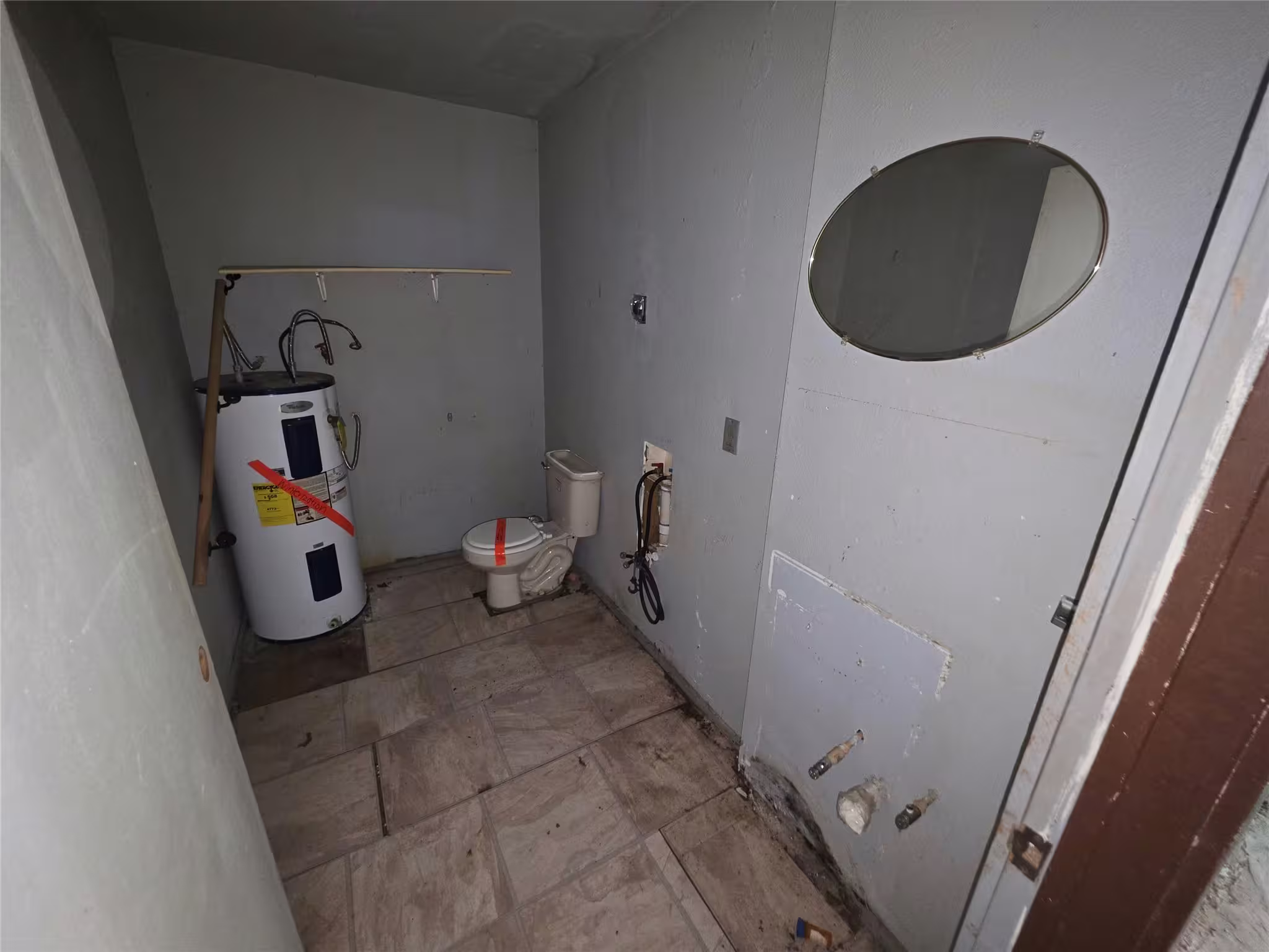 Photo 5 of 12222 Oak Hollow Lane, Pinehurst, TX