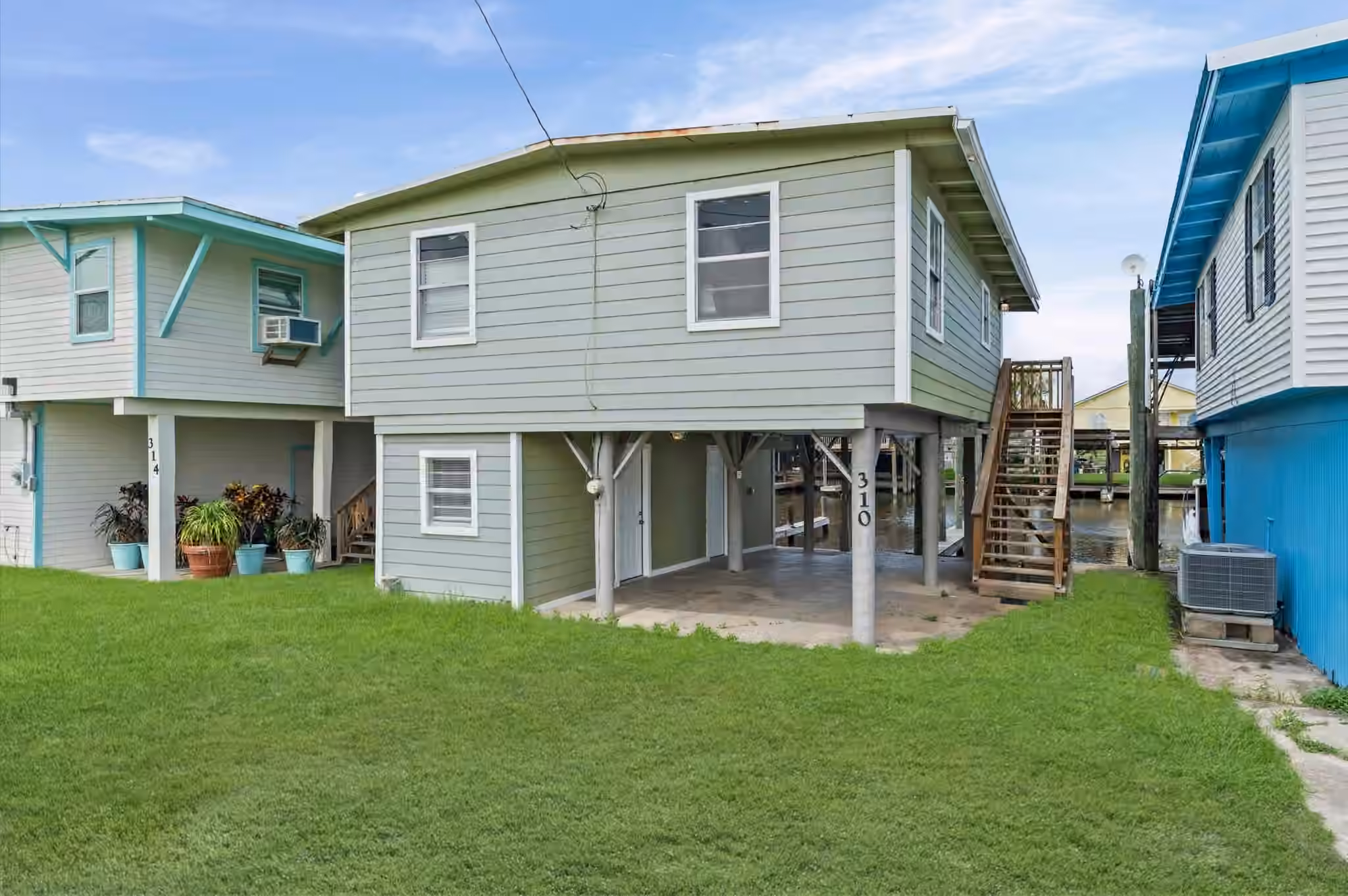 Photo 2 of 310 Marine Way, Freeport, TX