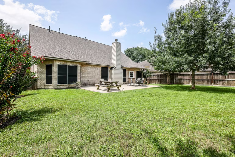 Photo 2 of 23115 Willow Canyon Drive, Katy, TX