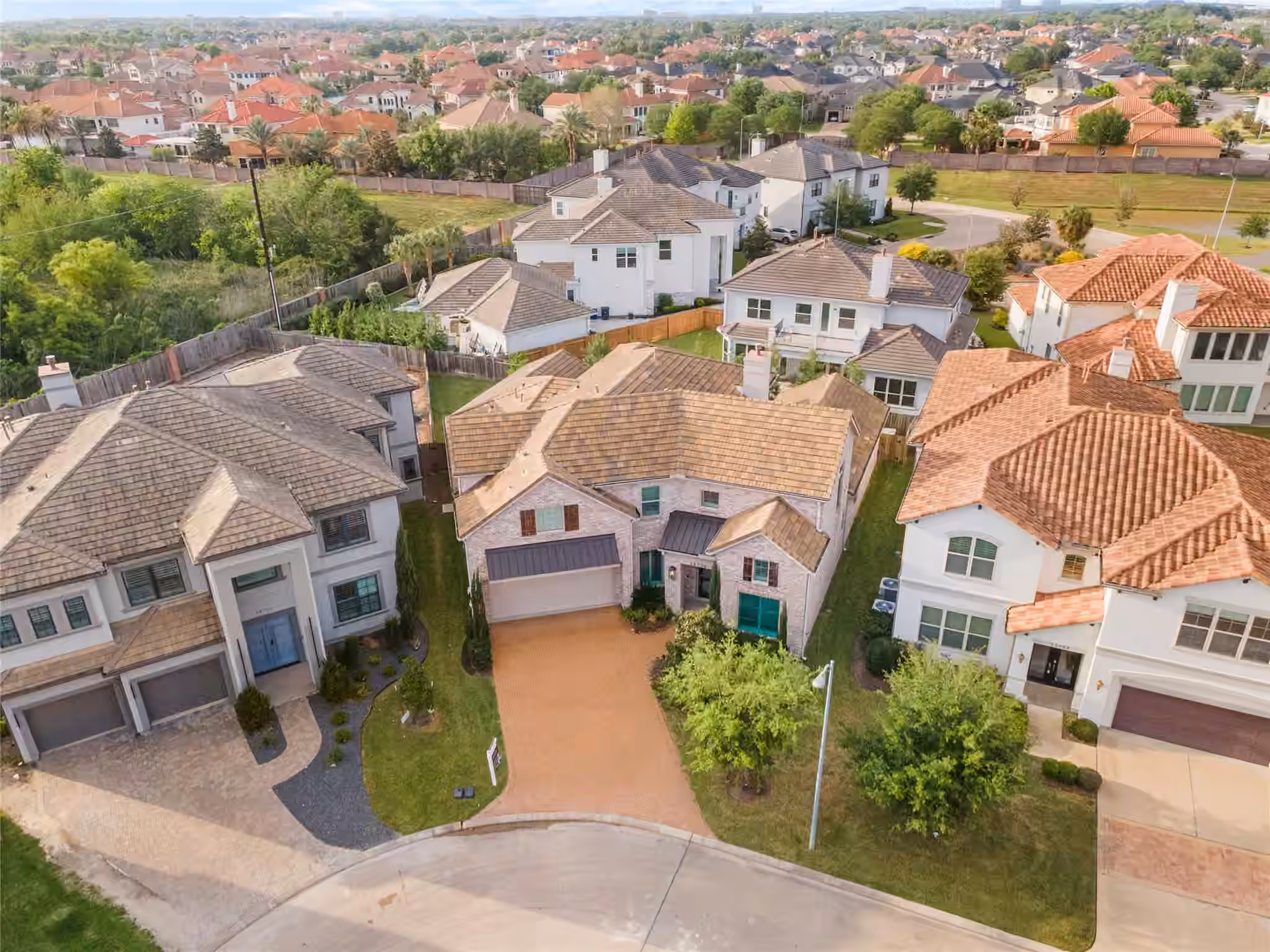 Photo 3 of 13706 Northwood Meadow Circle, Houston, TX
