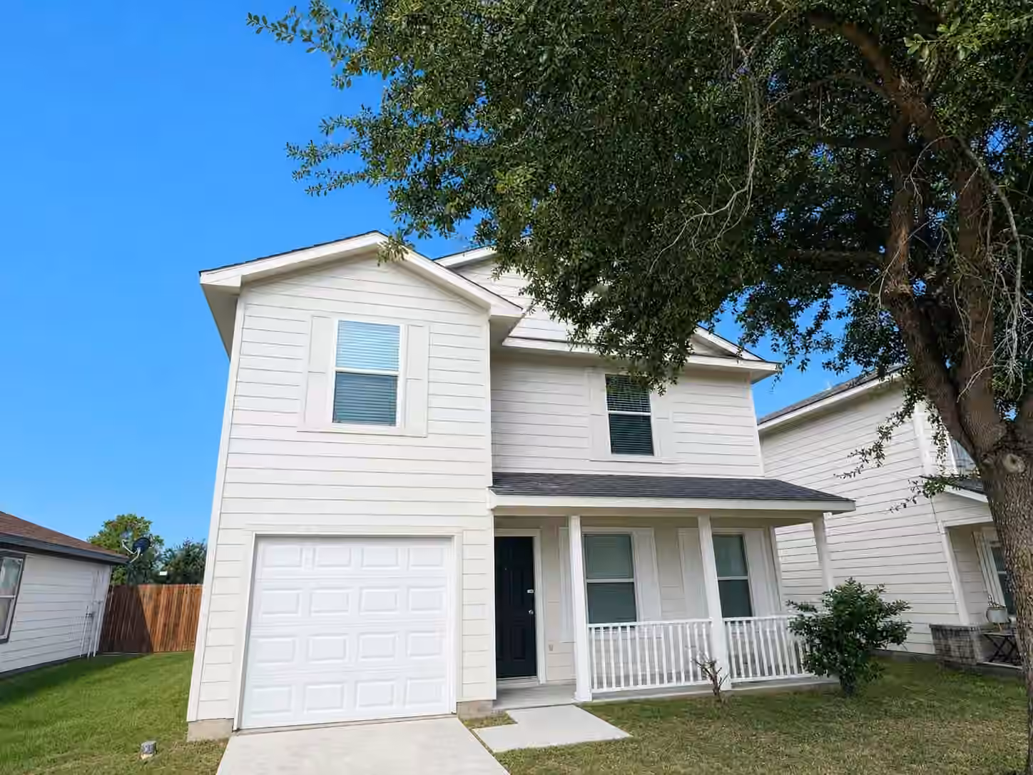 Photo 2 of 21207 Grand Linden Court, Humble, TX