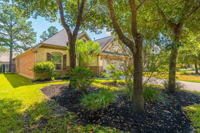 Photo of 71 Sawbridge Circle, The Woodlands, TX 77389