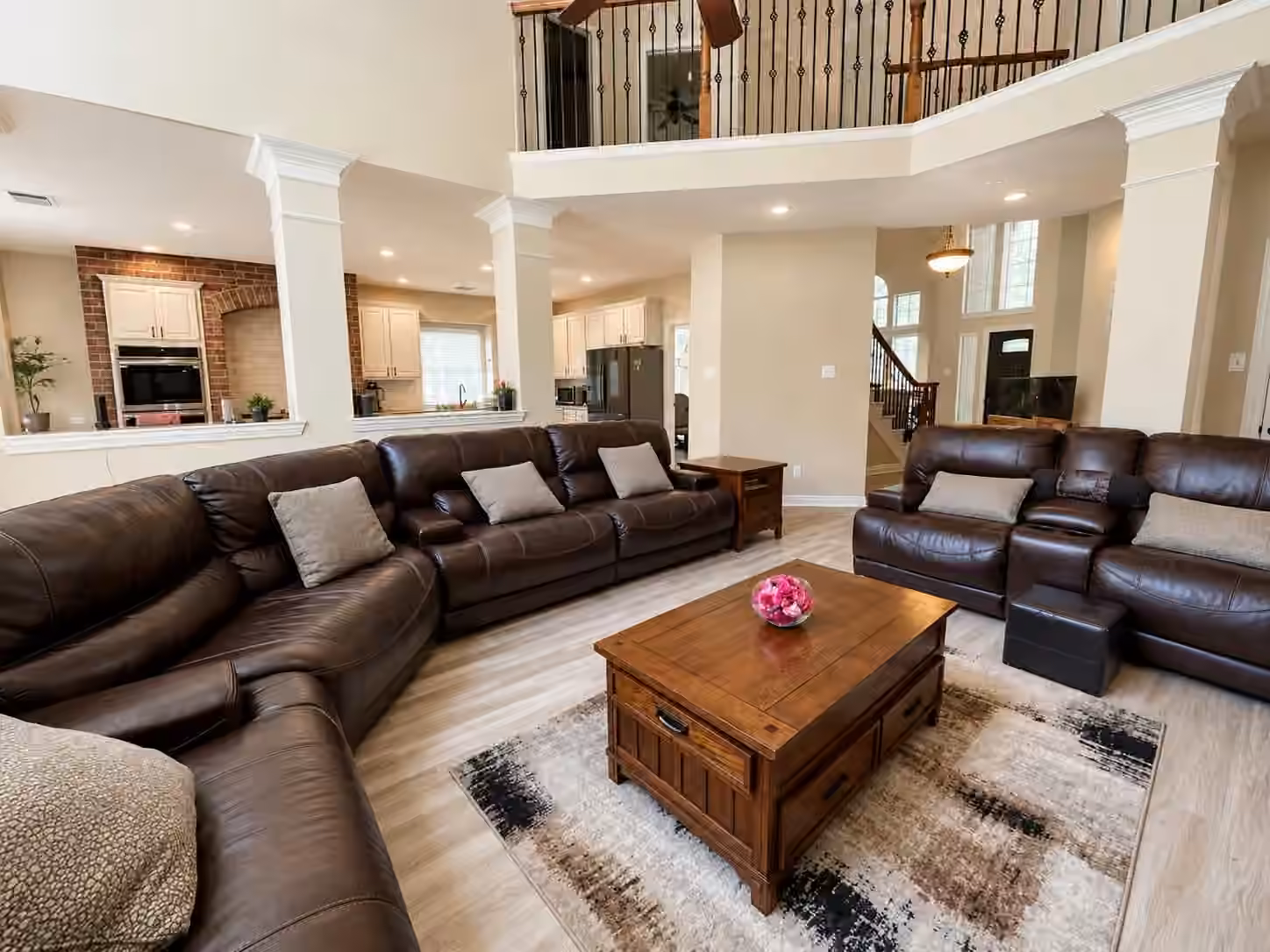 Photo 5 of 6 Meadow Rose Place, The Woodlands, TX