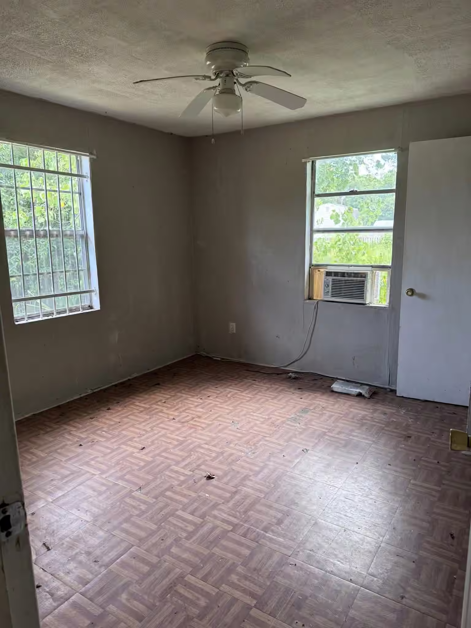 Photo 3 of 13015 Woody Road, Brookside, TX