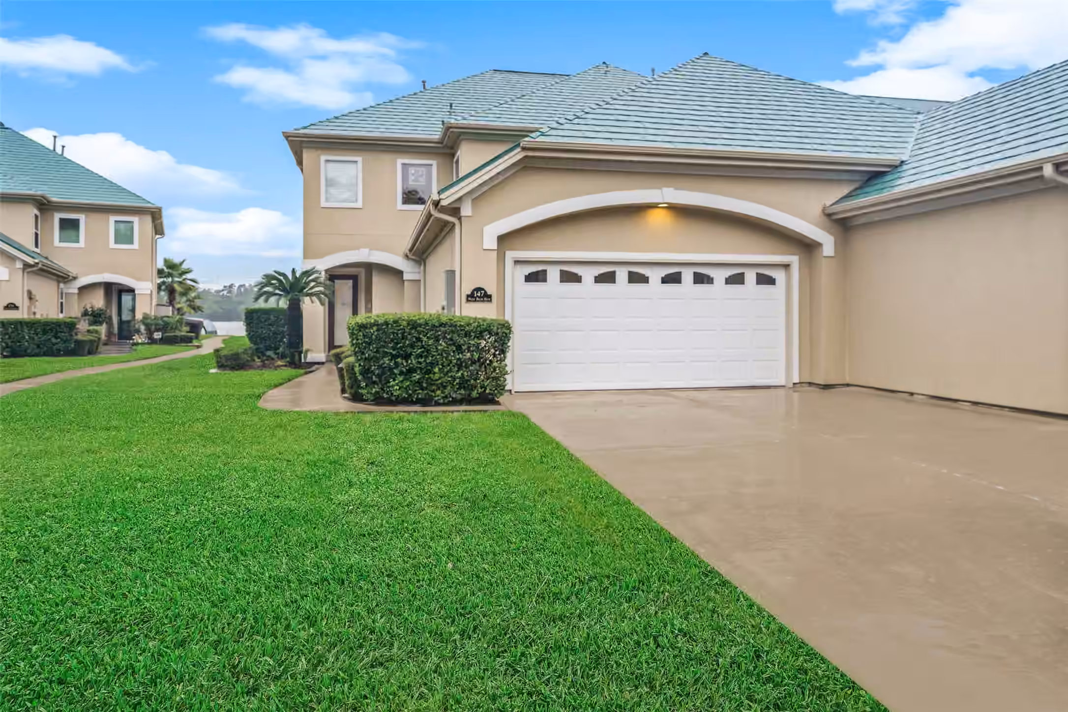Photo 2 of 147 W Palm Boulevard, Montgomery, TX