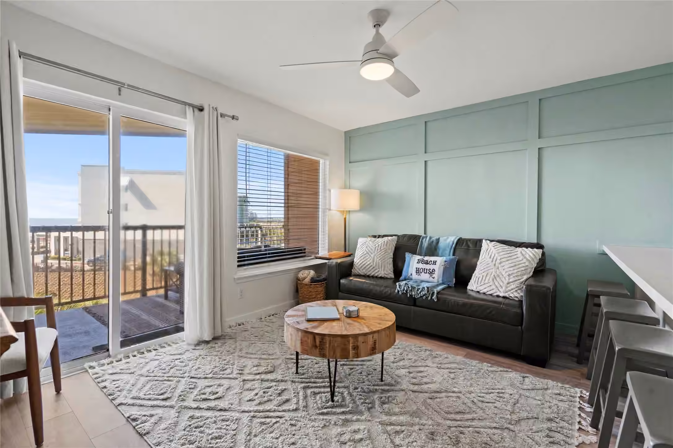 Photo 2 of 9520 Seawall Boulevard 315, Galveston, TX