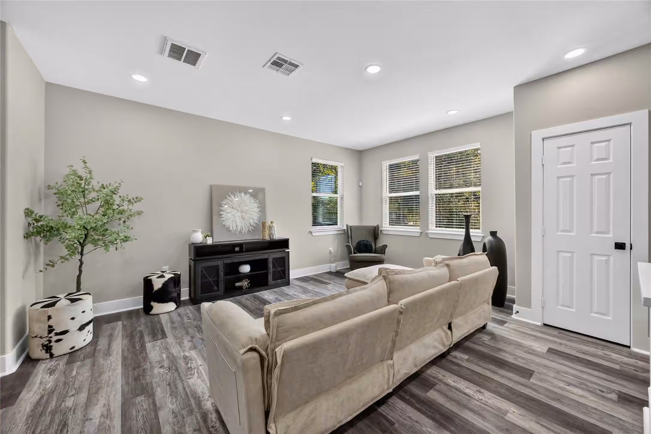 Photo 7 of 3804 Sayers Street, Houston, TX