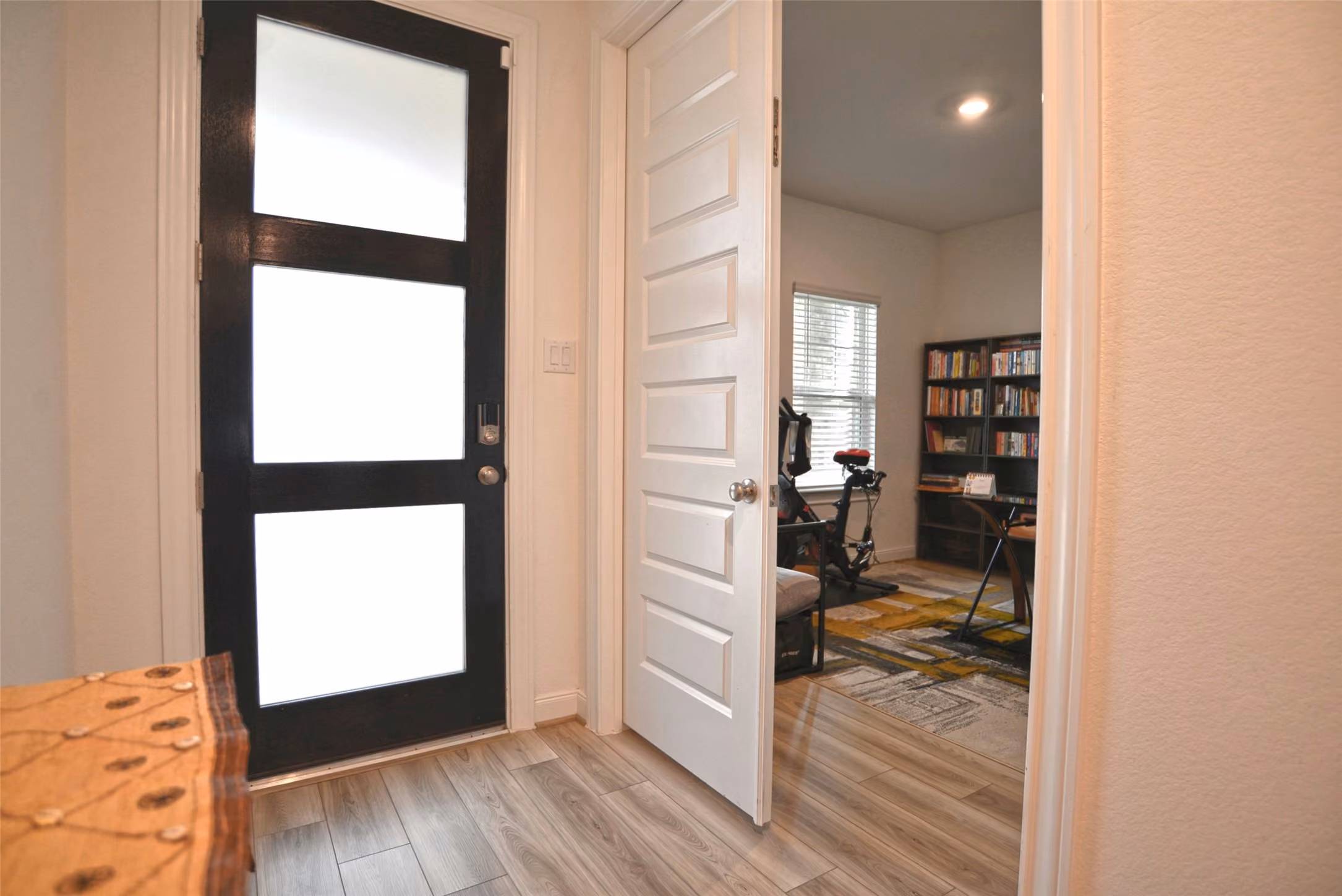 Photo 2 of 2806 Oakheath Crest Court, Pearland, TX