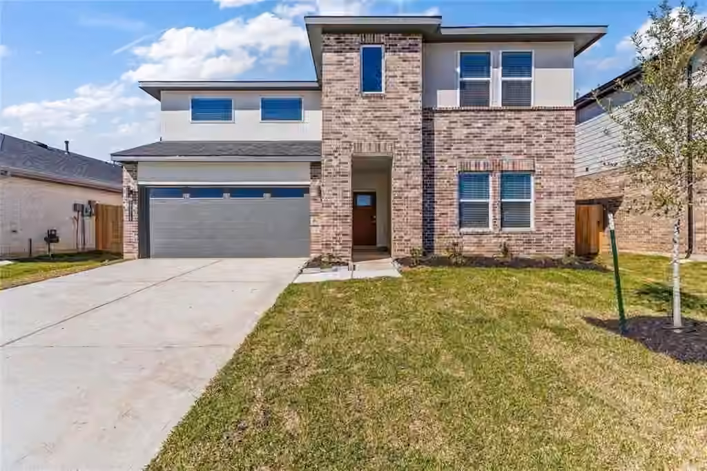 Photo 2 of 29318 Hoelzen Hollow Drive, Katy, TX