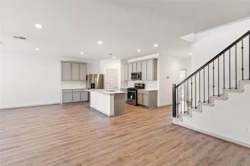 Photo 7 of 29318 Hoelzen Hollow Drive, Katy, TX