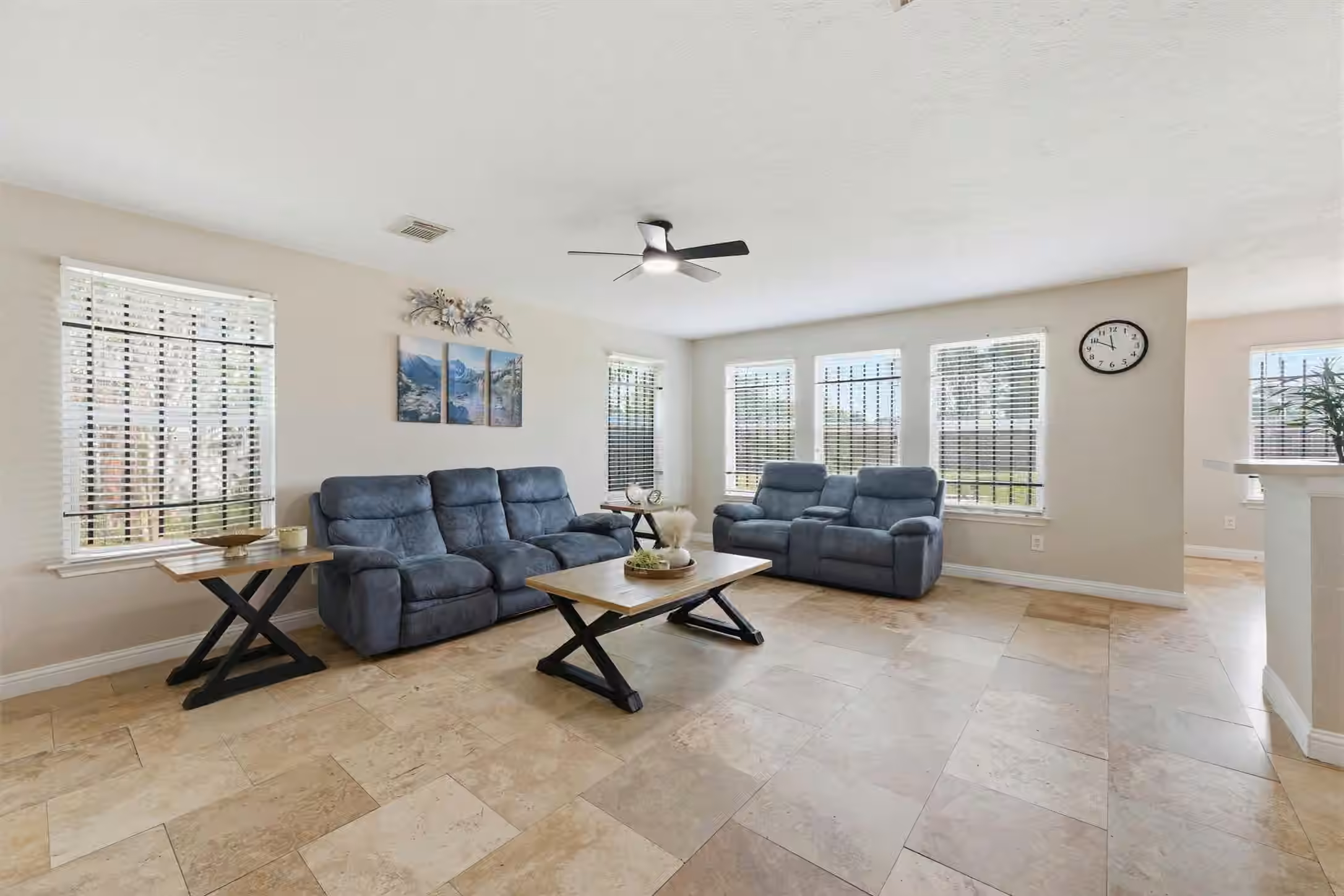 Photo 4 of 3602 Twisted Brook Drive, Houston, TX