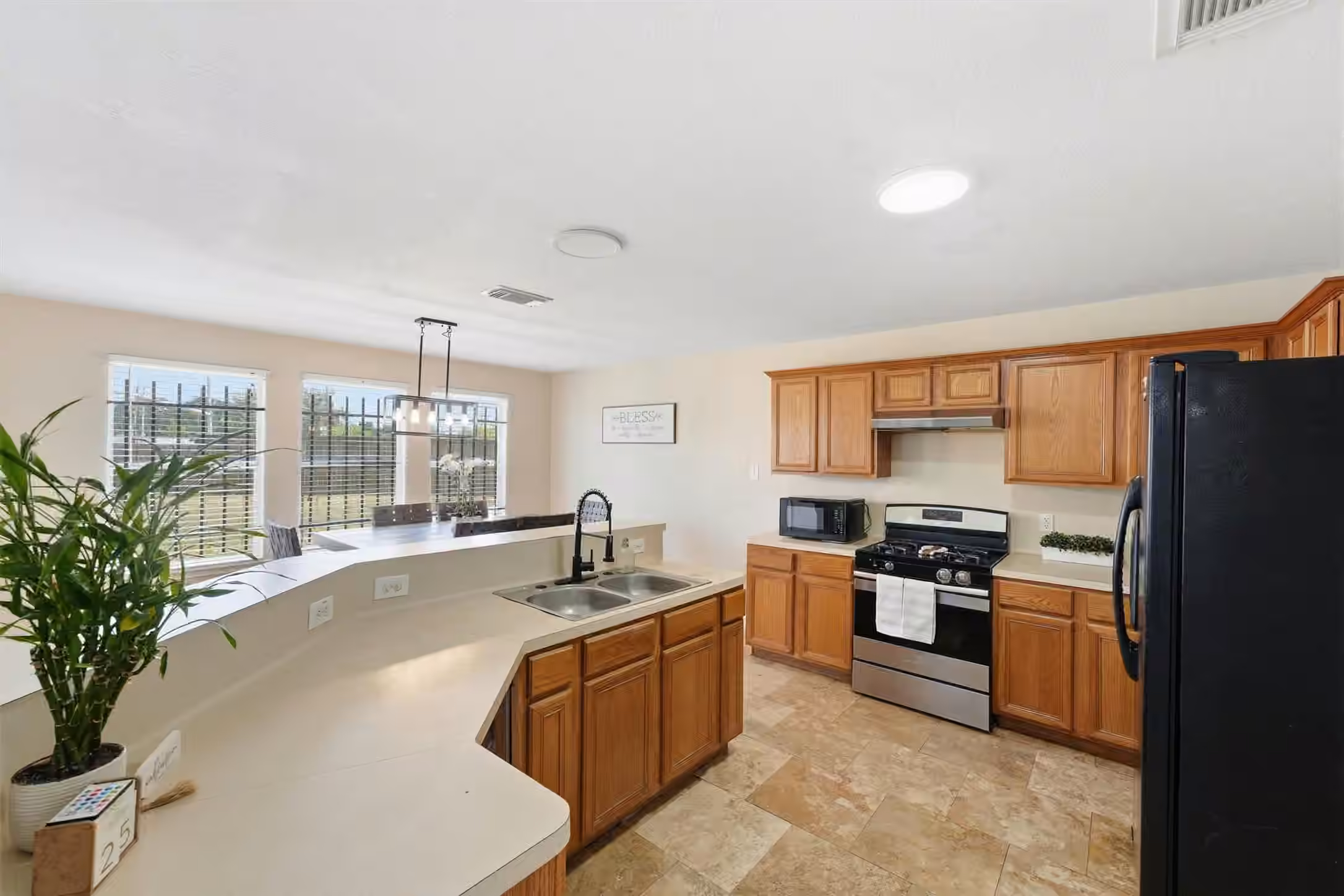 Photo 6 of 3602 Twisted Brook Drive, Houston, TX