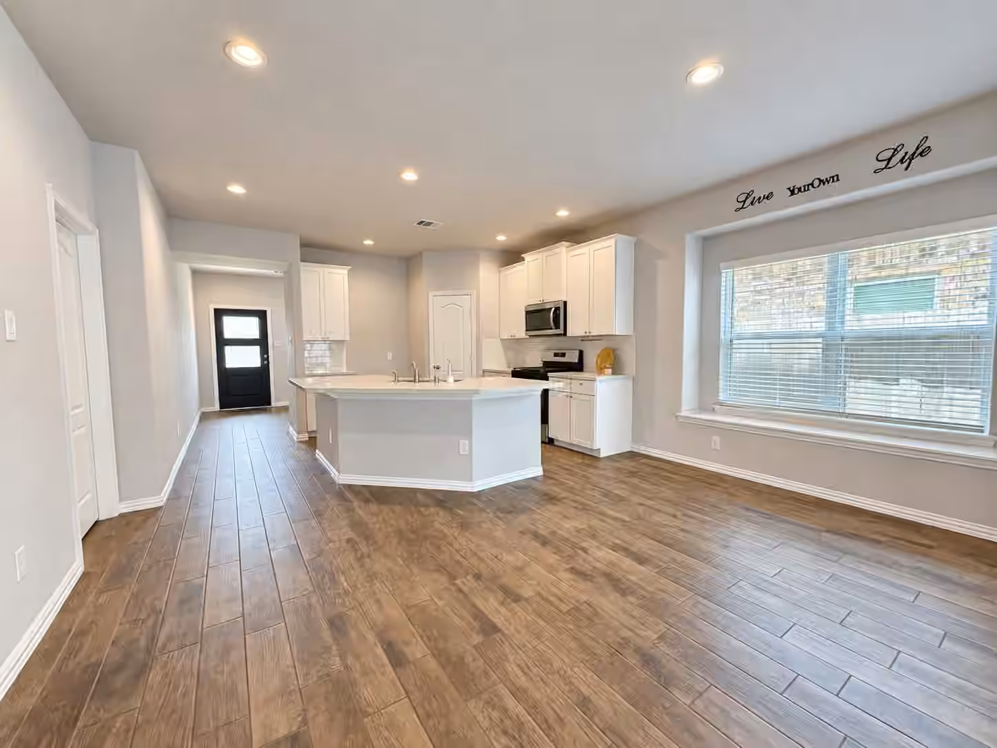 Photo 2 of 140 Kelly Street, Angleton, TX
