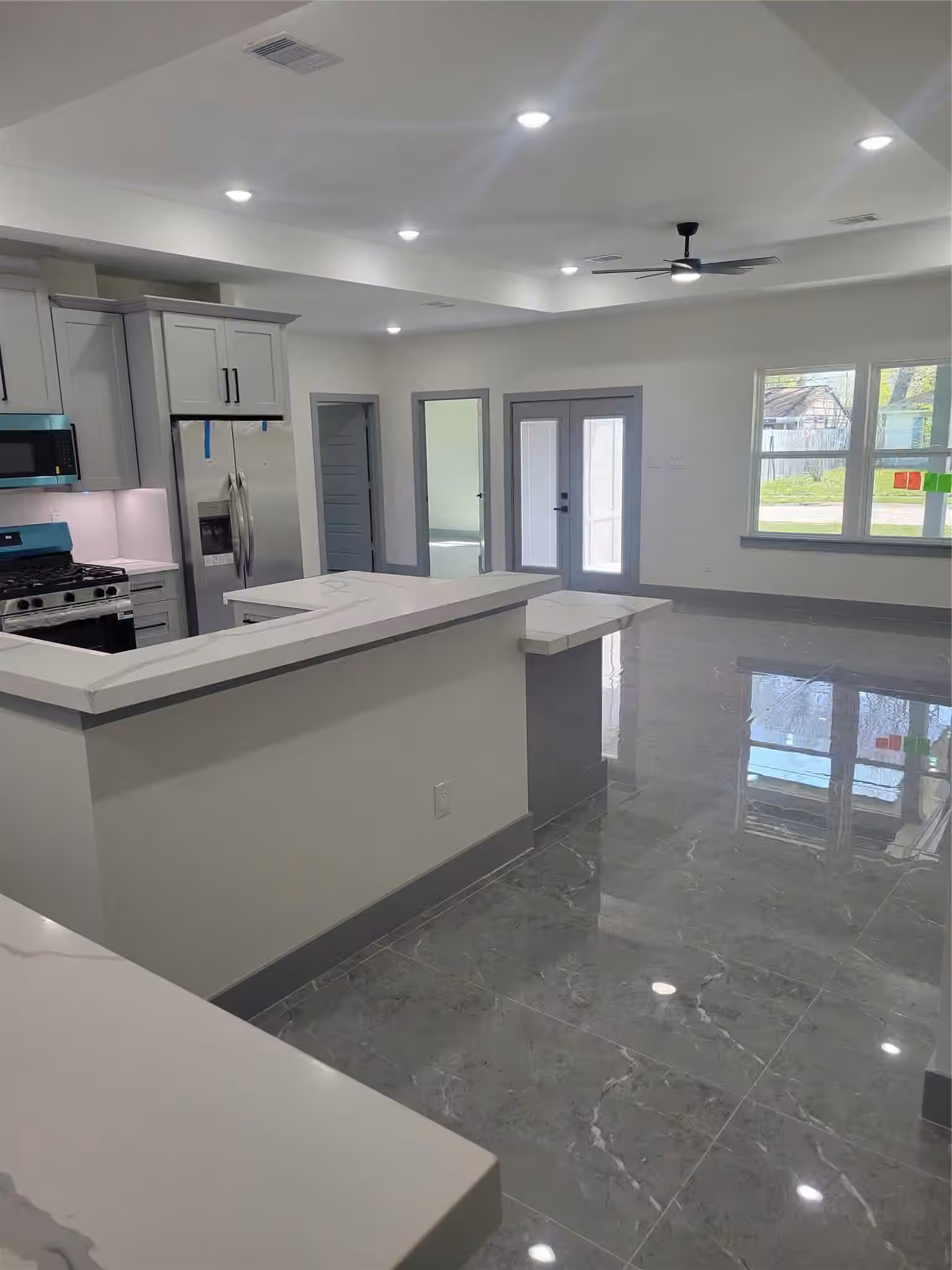 Photo 7 of 5807 Doulton Drive, Houston, TX