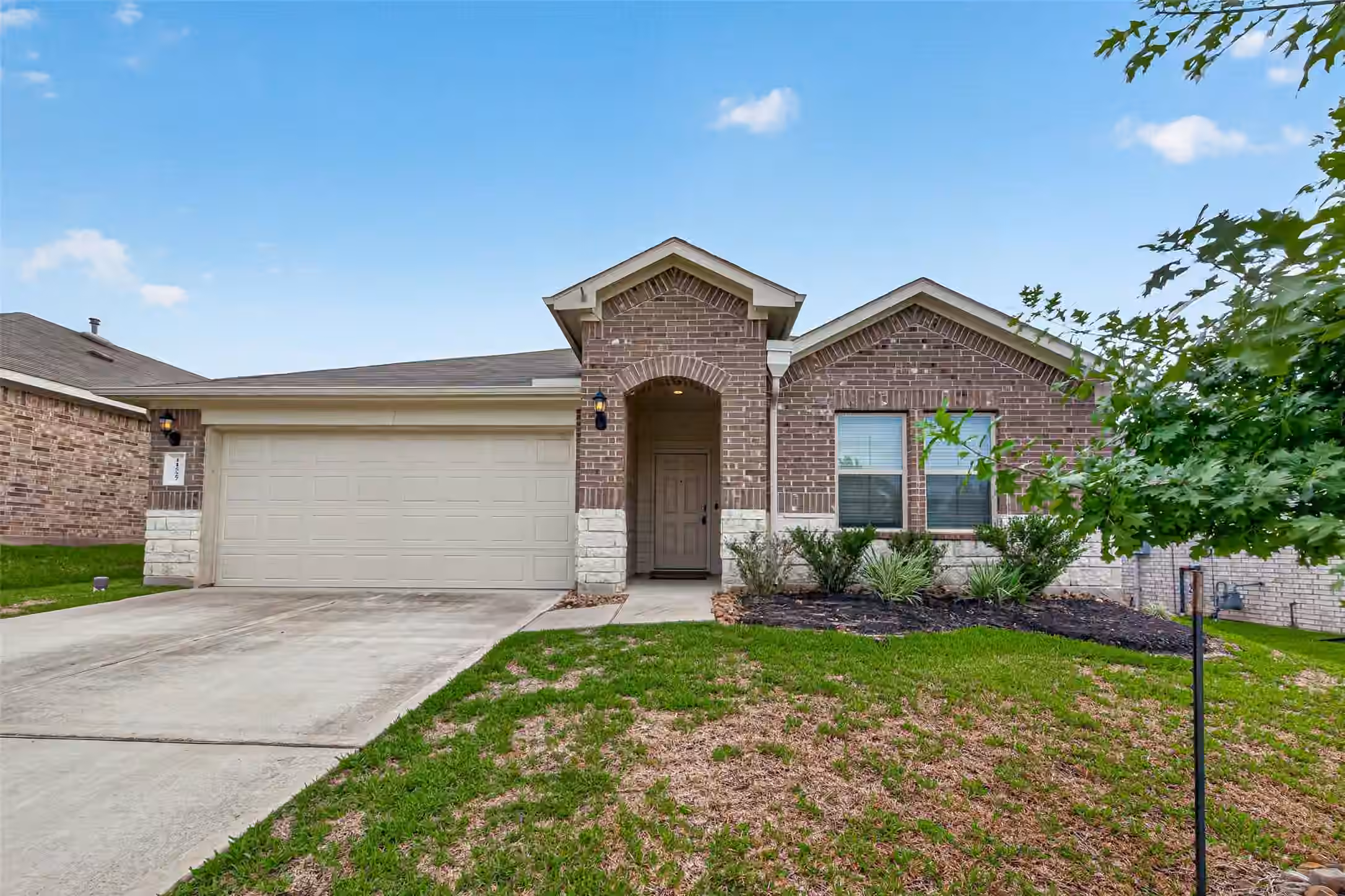 Photo 3 of 11527 Kalinago View Lane, Conroe, TX
