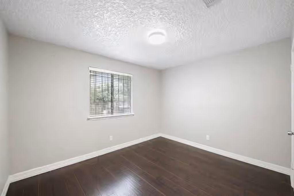 Photo 5 of 2811 Broad Haven Drive, Houston, TX