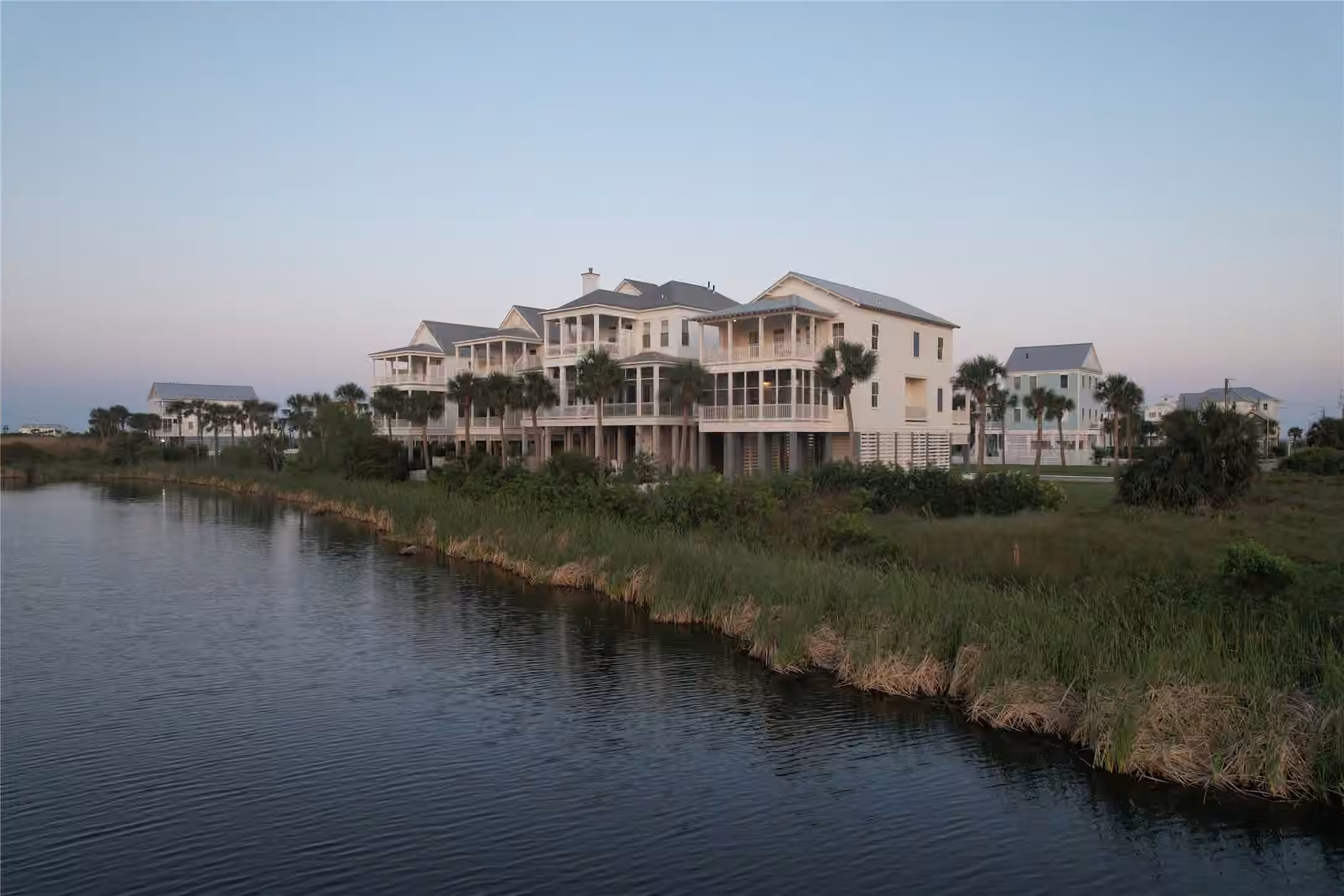 Photo 3 of 1510 Beachtown Drive, Galveston, TX