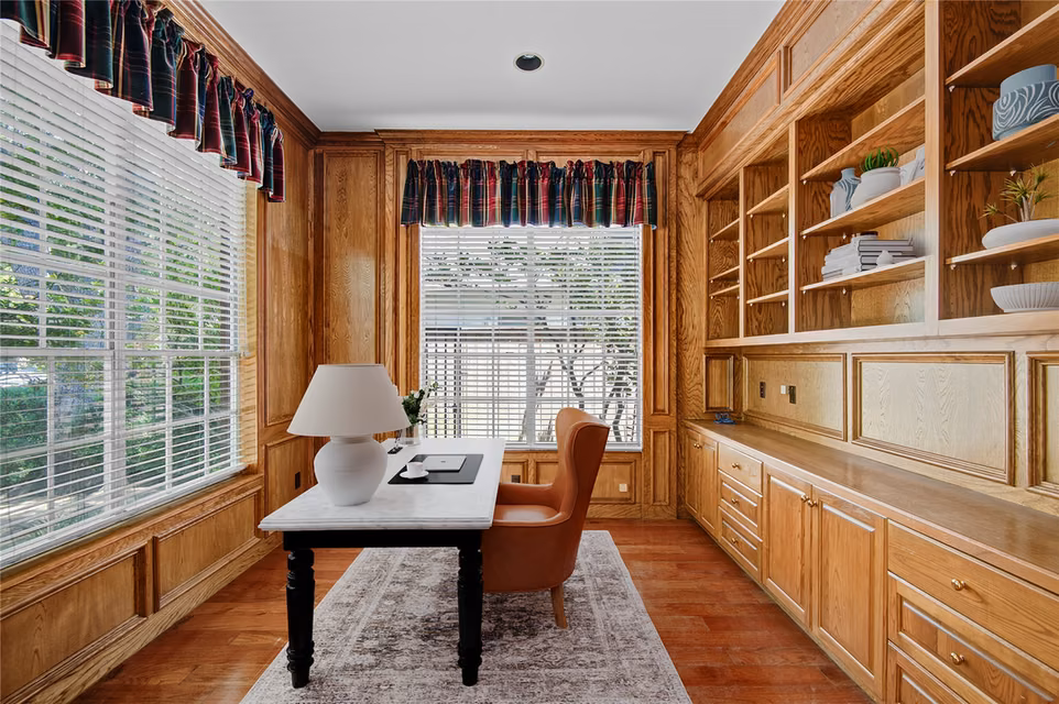 Photo 3 of 16 Treverstone Court, Sugar Land, TX