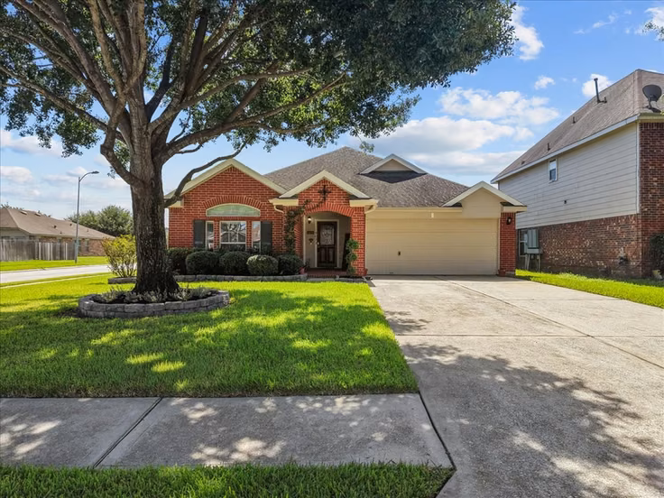 Photo of 15022 Sierra Ridge Drive, Humble, TX 77396