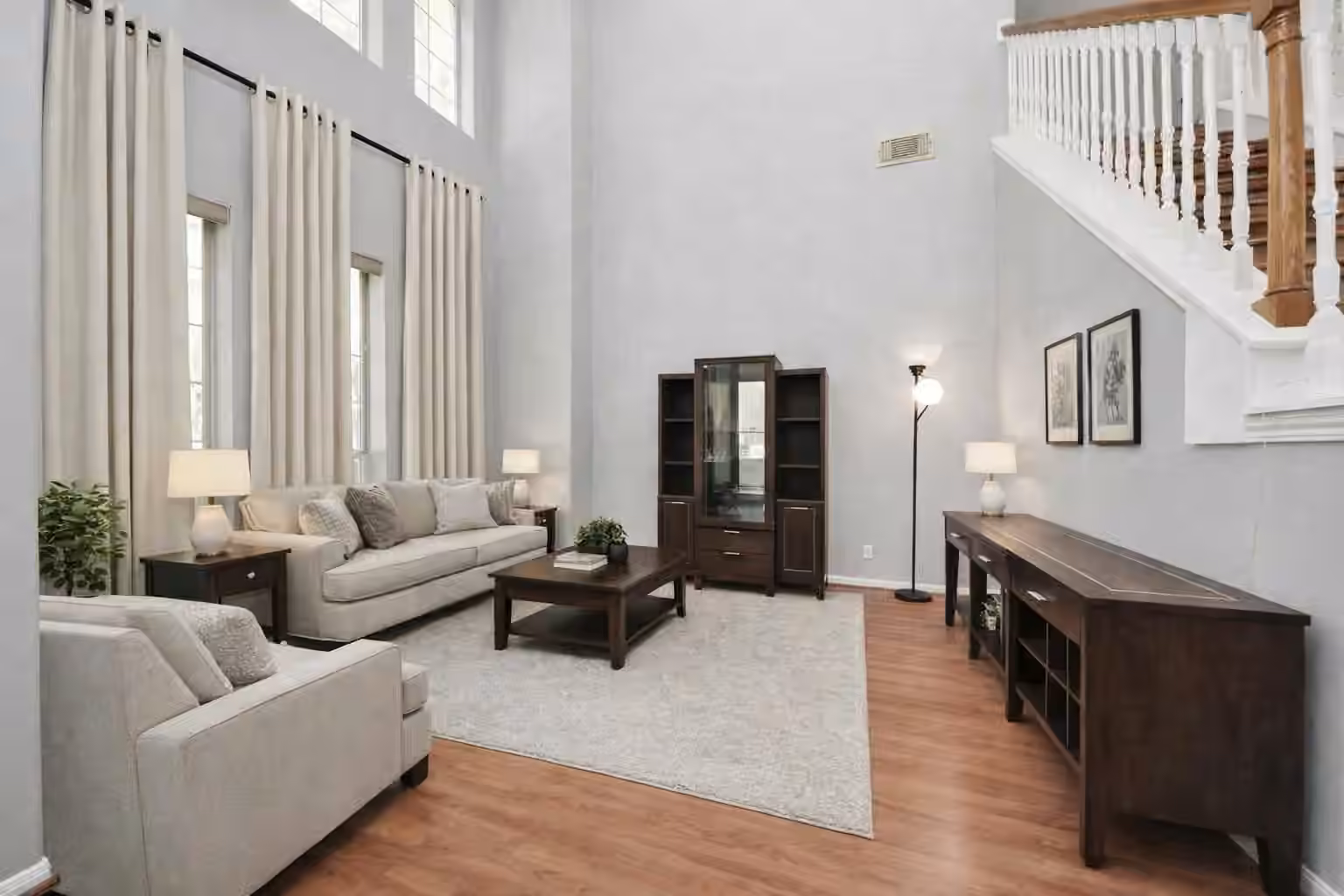 Photo 5 of 5703 Bishops Glen Court, Houston, TX