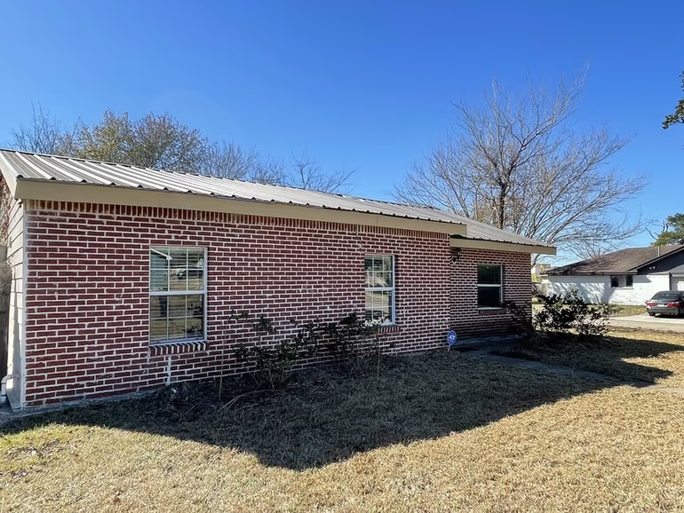 Photo 3 of 17202 Sunshine Street, Houston, TX