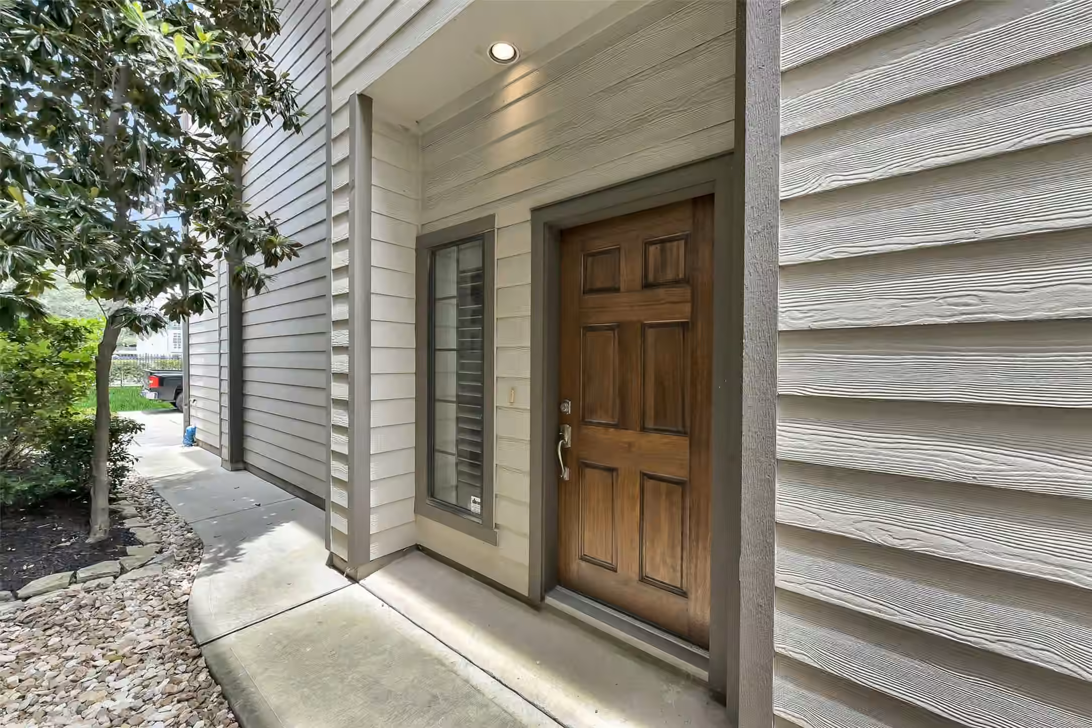 Photo 6 of 905 Garden Oaks Trace, Houston, TX