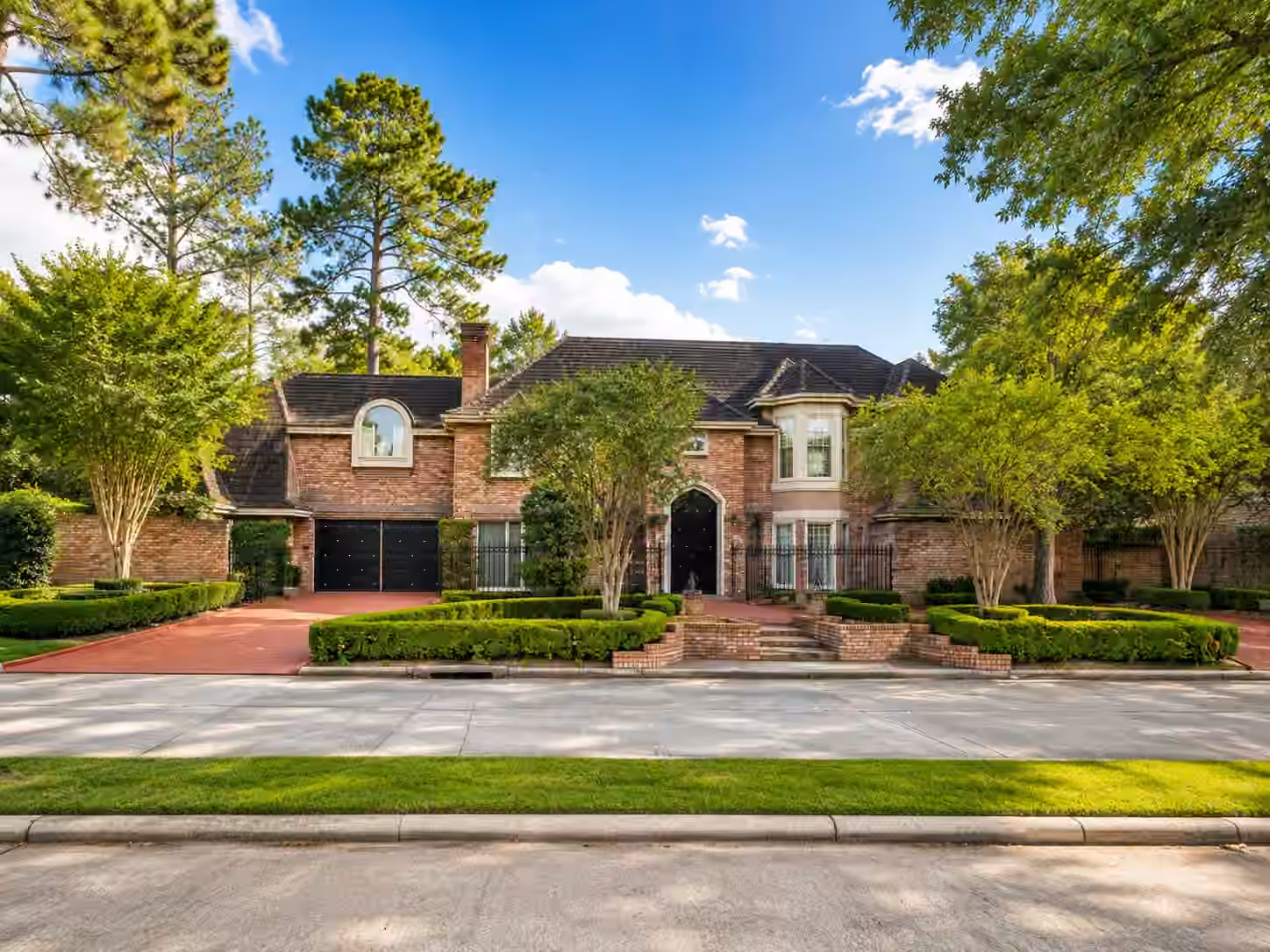 Photo of 2819 Cedar Woods Place, Houston, TX 77068