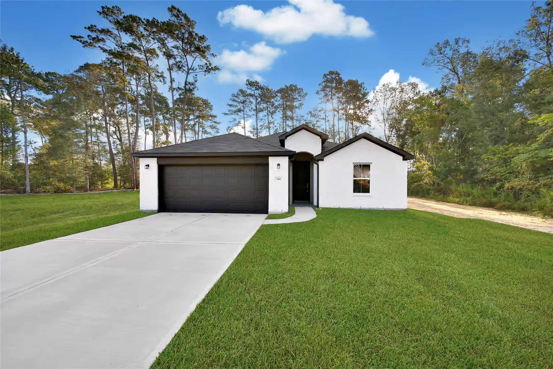 Photo of 814 Scribe, New Caney, TX 77357