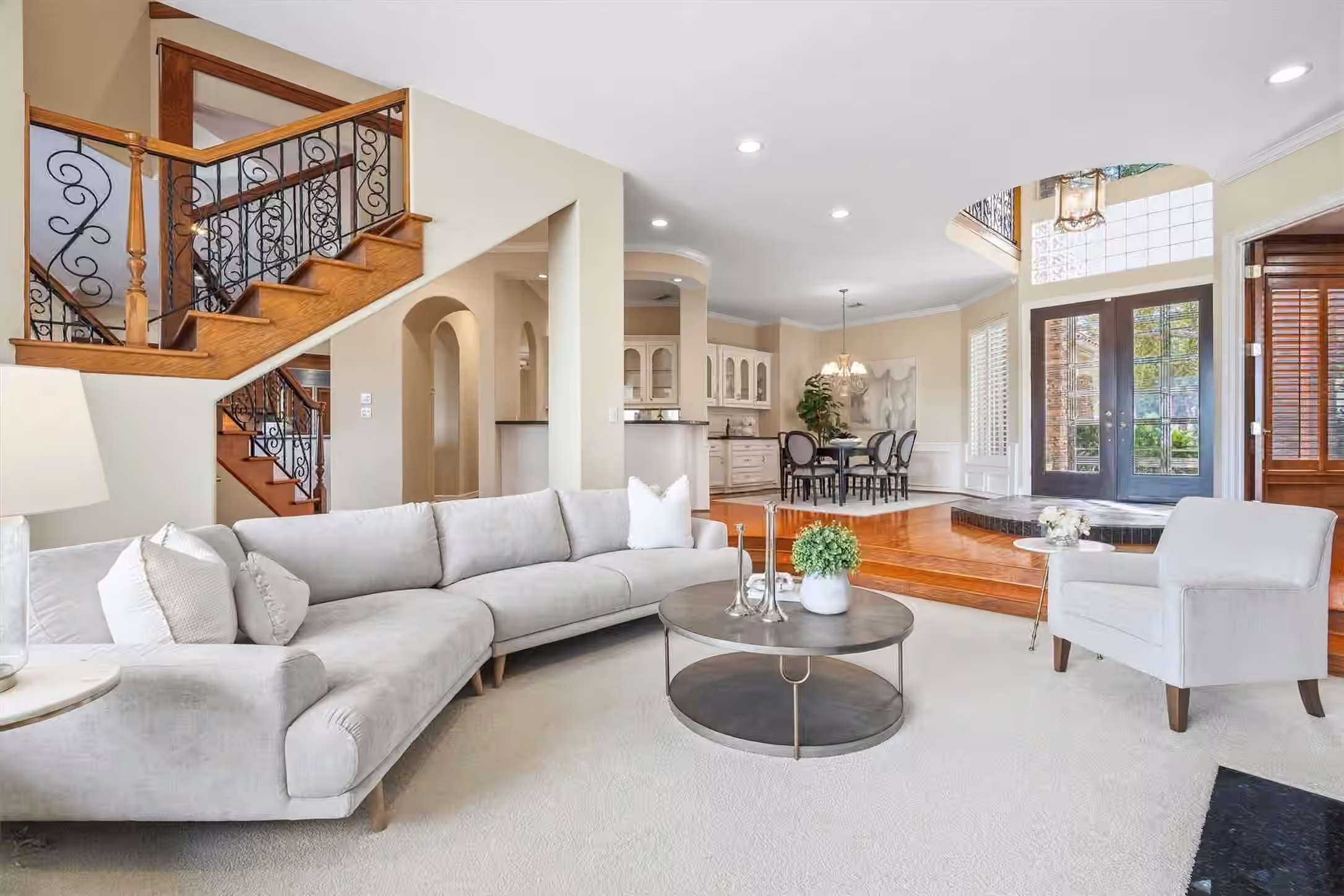 Photo 7 of 19006 Windsor Lakes Drive, Houston, TX