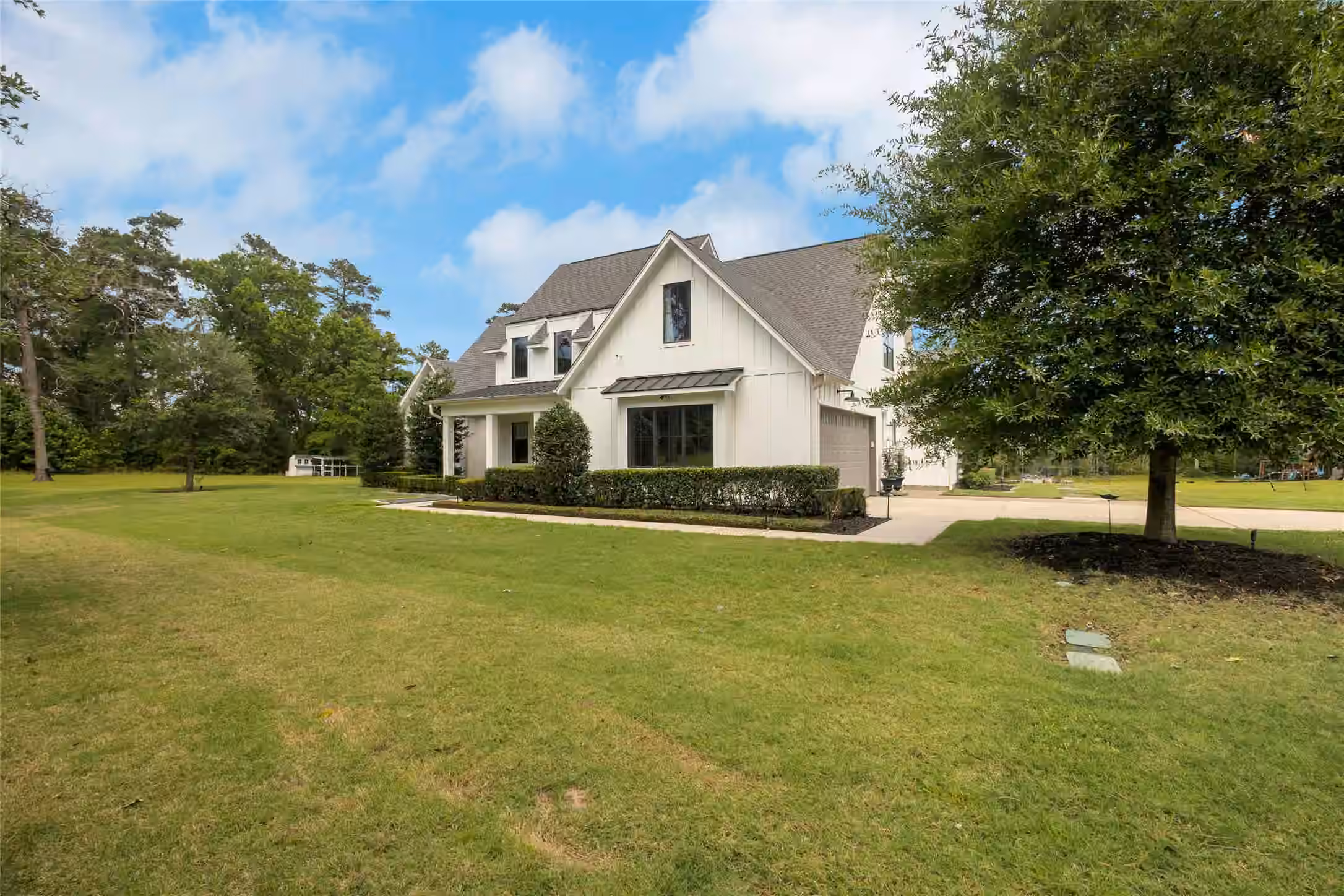 Photo 2 of 40498 Community Rd Road, Magnolia, TX