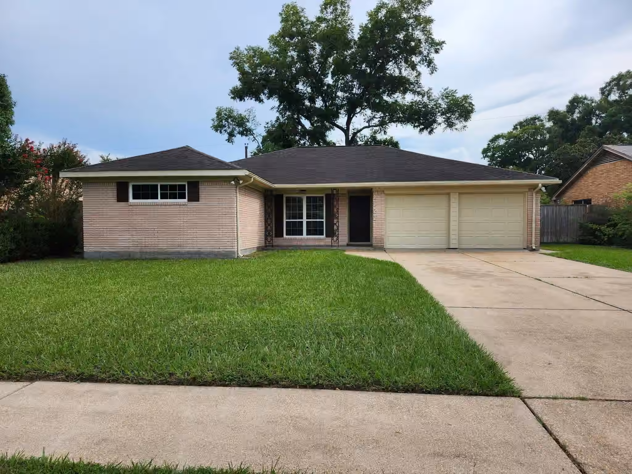 Photo of 1127 Mosher Lane, Houston, TX