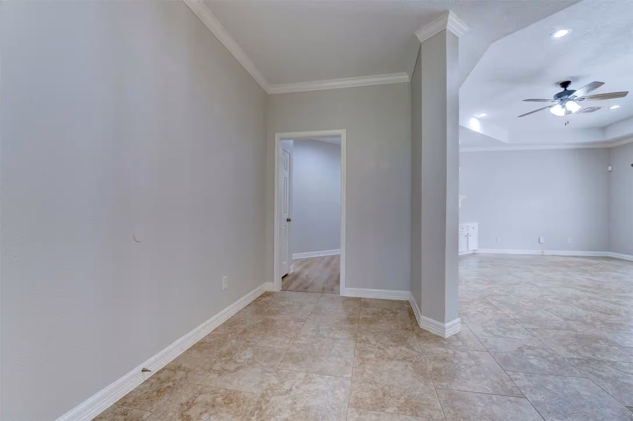 Photo 4 of 3138 Pine Chase Drive, Montgomery, TX