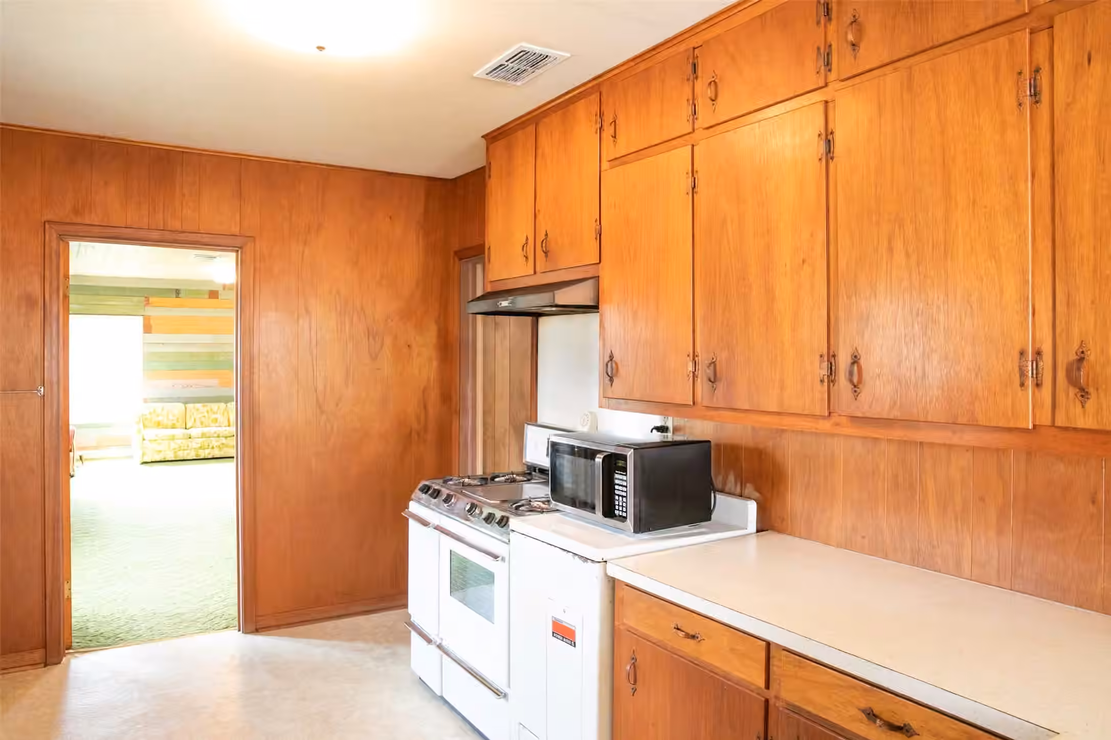 Photo 7 of 400 N Brazos Street, Burton, TX