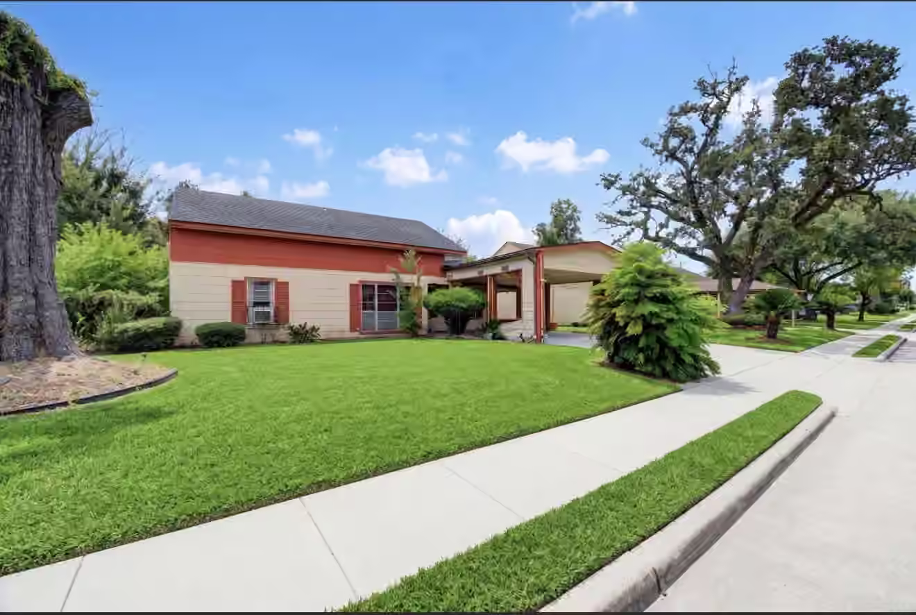 Photo 2 of 3838 Florinda Street, Houston, TX