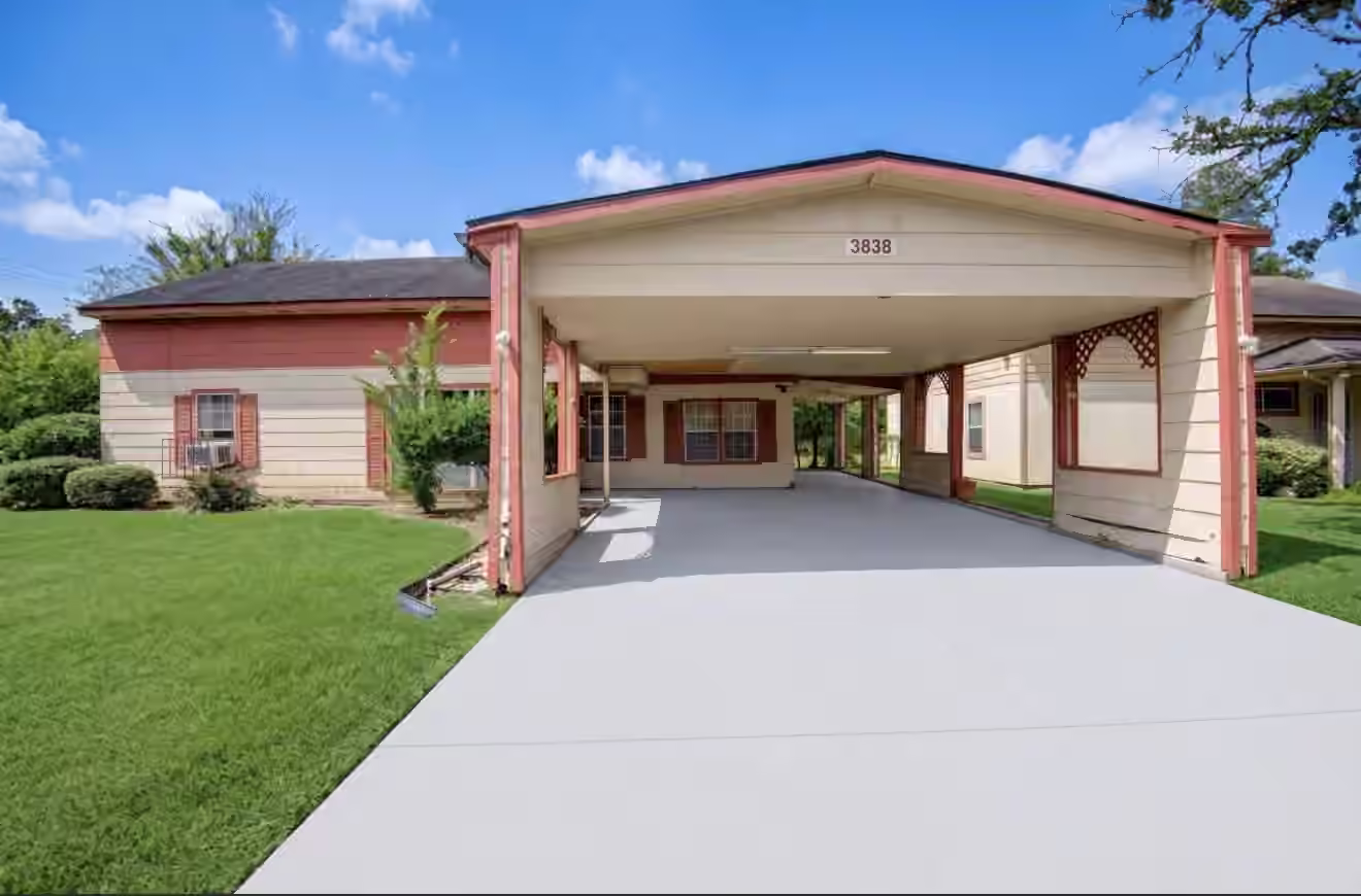 Photo 6 of 3838 Florinda Street, Houston, TX