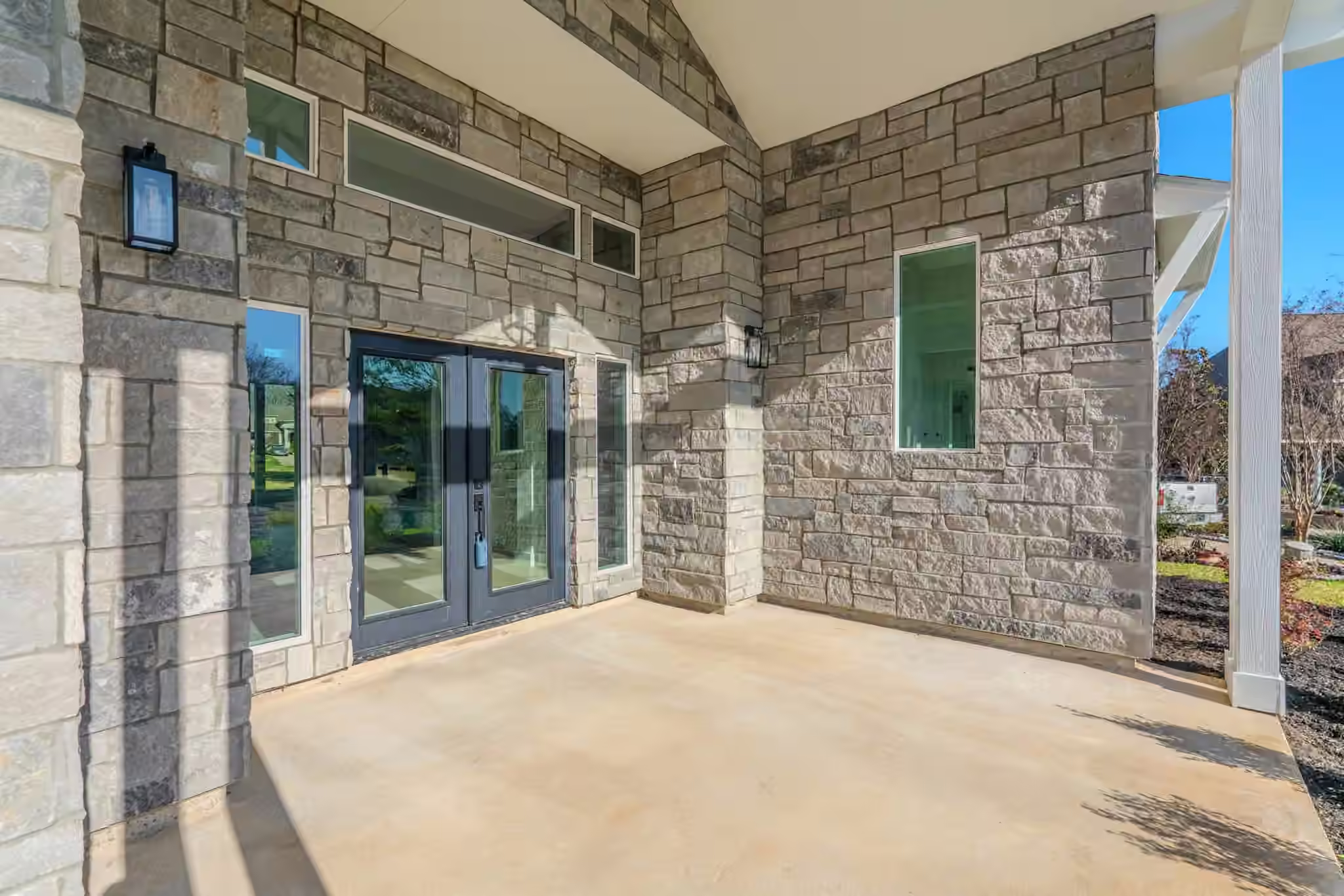Photo 4 of 5 Edgewood Circle, Montgomery, TX