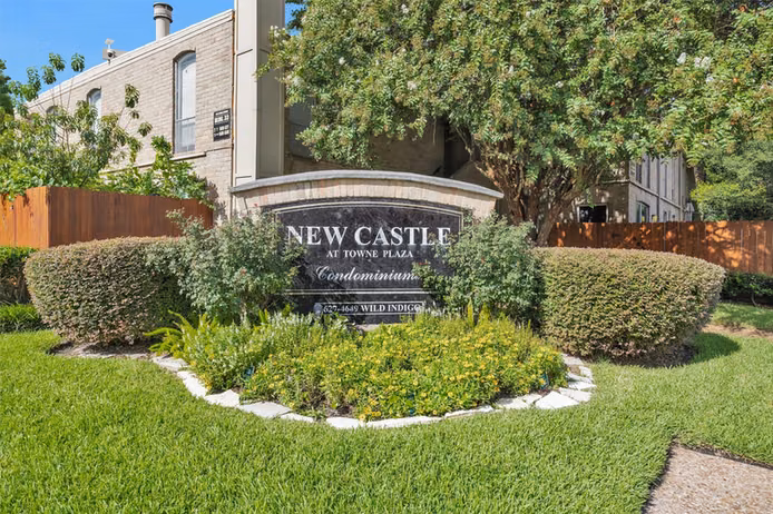 Photo of 4637 Wild Indigo Street 422, Houston, TX
