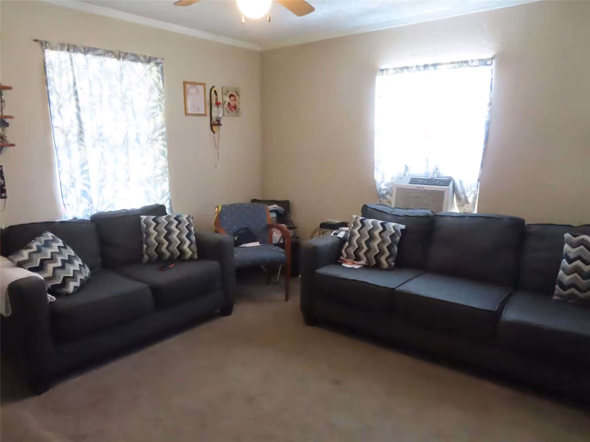 Photo 3 of 1629 Caspersen Drive, Houston, TX