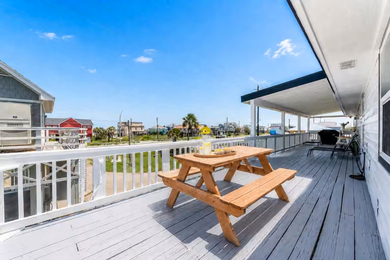 Photo 4 of 4235 San Jacinto Drive, Galveston, TX
